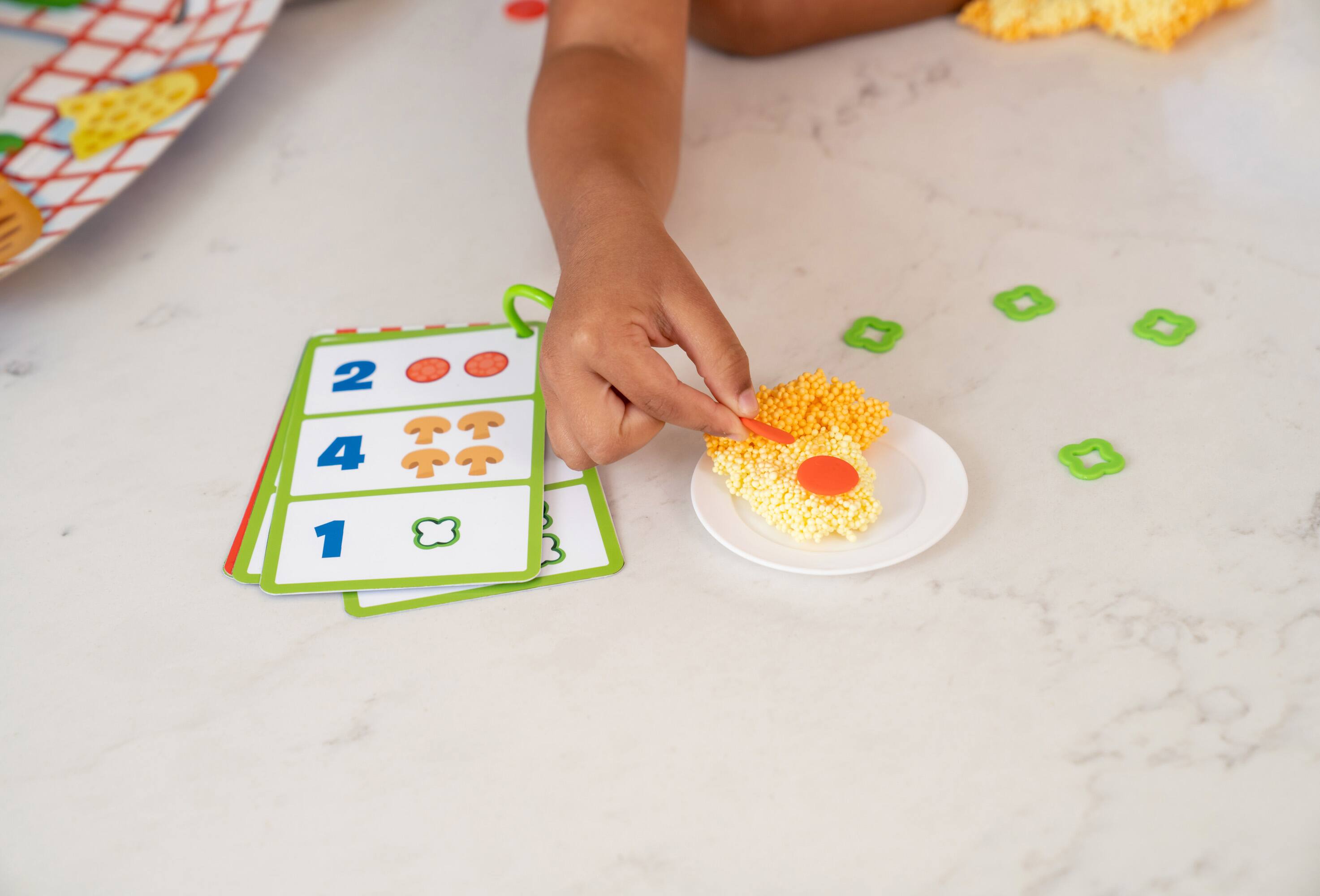 Educational Insights Playfoam Pizza Parlor