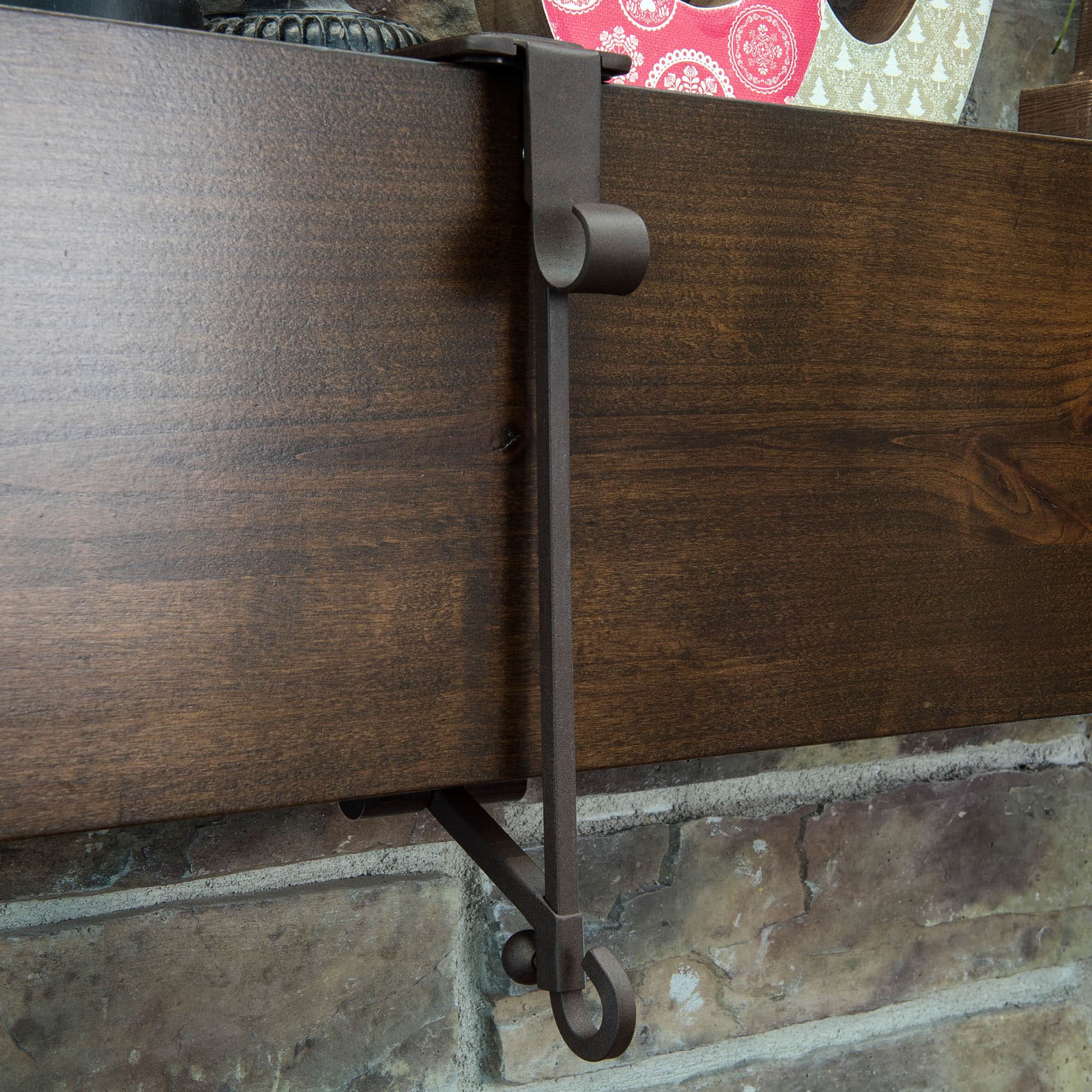 Village Lighting Mantle Garland & Stocking Hanger