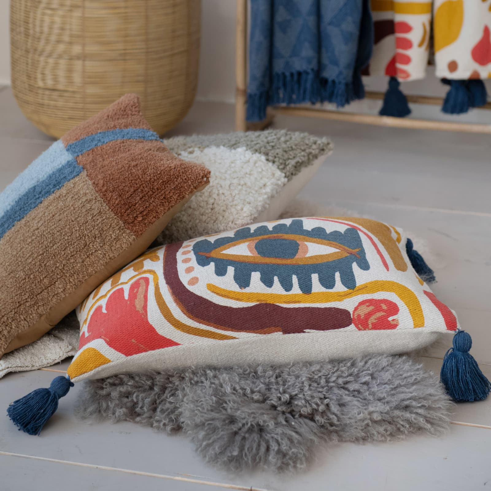 Hello Honey® Visage Artistry Cotton Lumbar Pillow