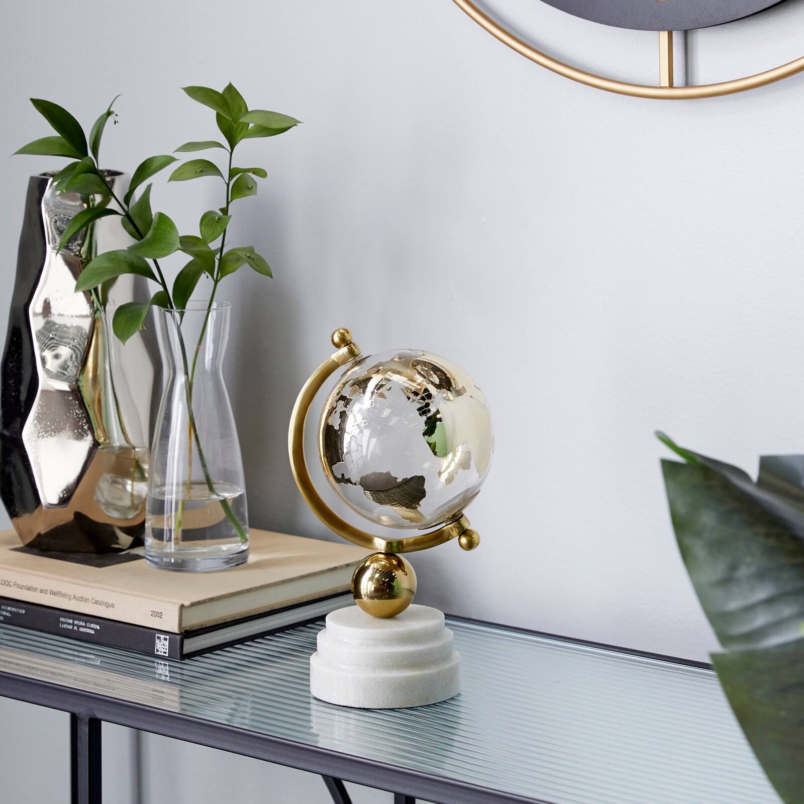 11&#x22; Gold Ceramic Glam Globe