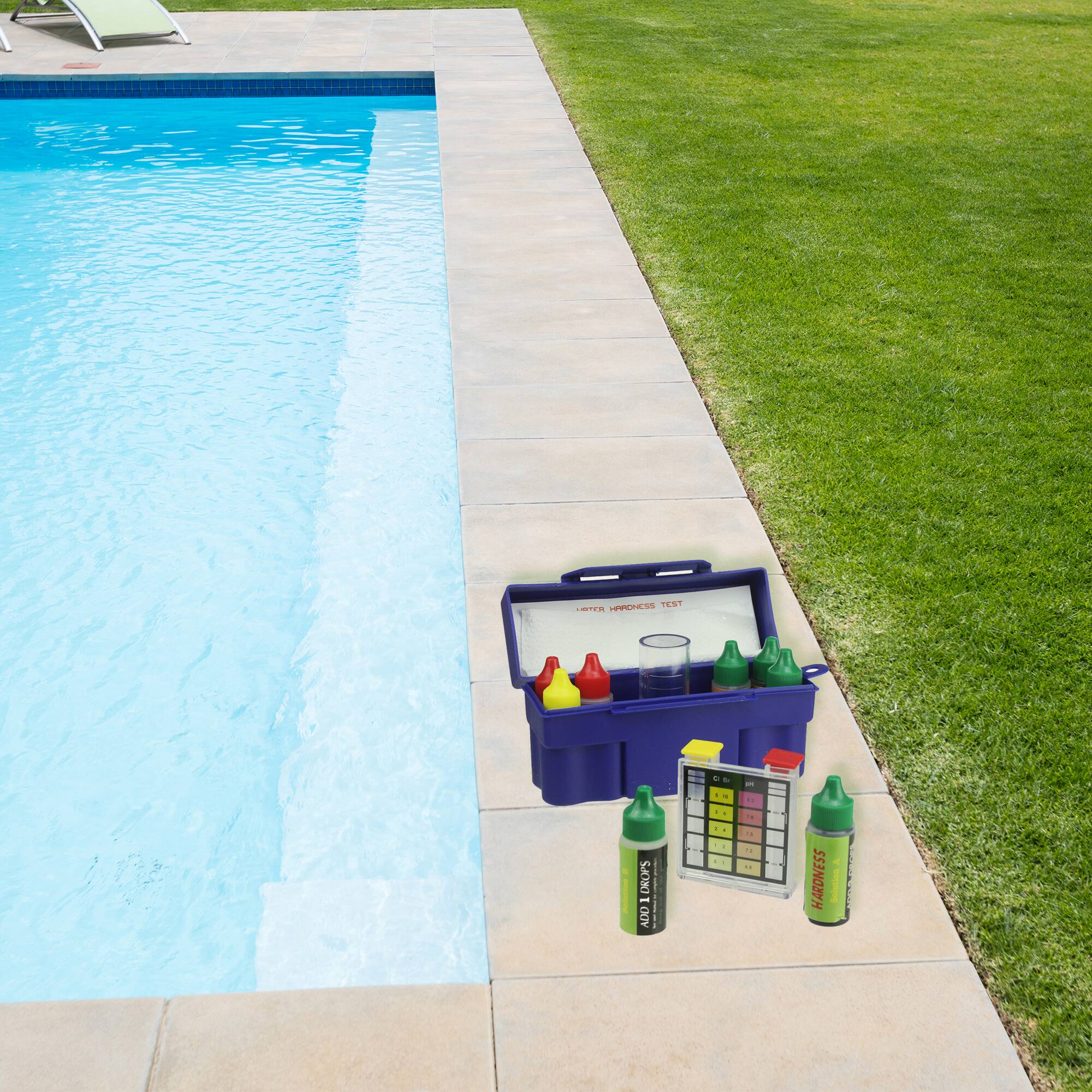 Pool Central Pool &#x26; Spa 6-Way Test Kit with Testing Block &#x26; Case