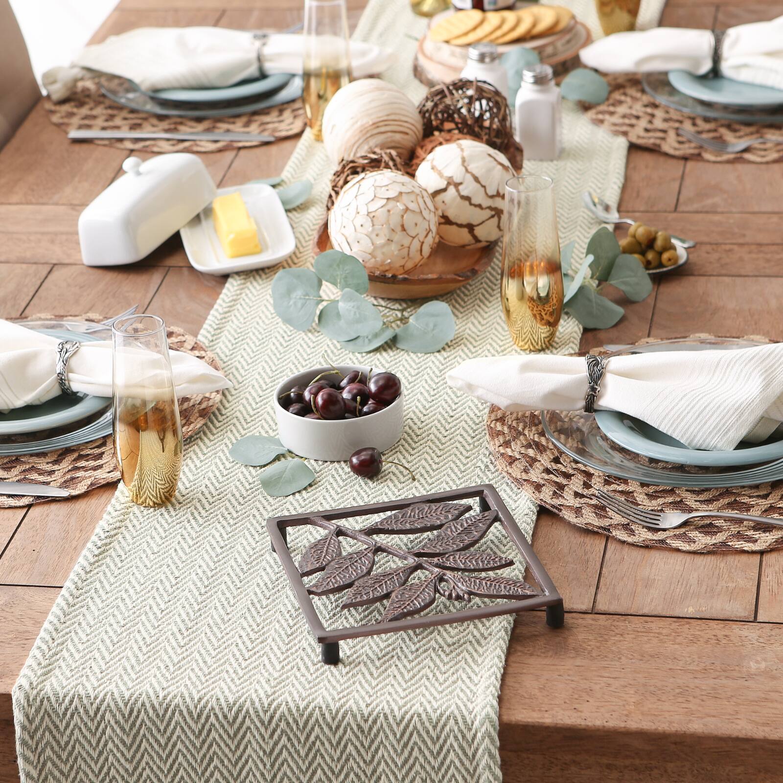 DII&#xAE; 108&#x22; Handloom Chevron Table Runner