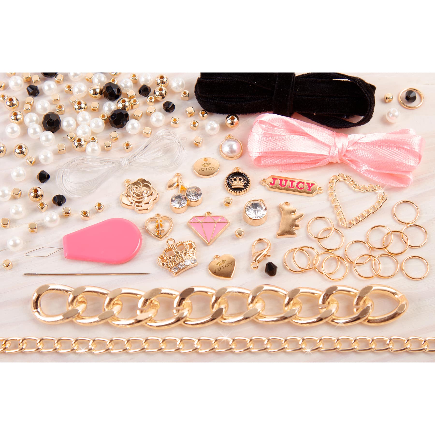 Make It Real - Juicy Couture Mini Chains and Charms - DIY Charm Bracelet  Making Kit - Friendship Bracelet Kit with Charms, Beads & Cords - Arts &  Crafts Bead Kit for