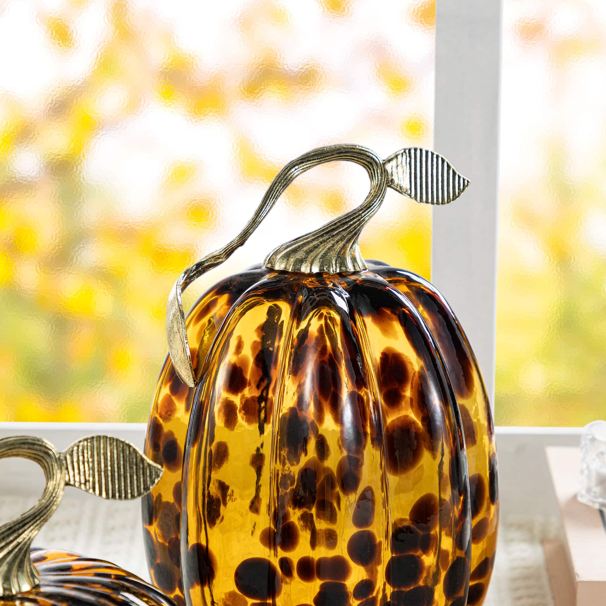 Glitzhome&#xAE; Amber Dots Glass Pumpkin