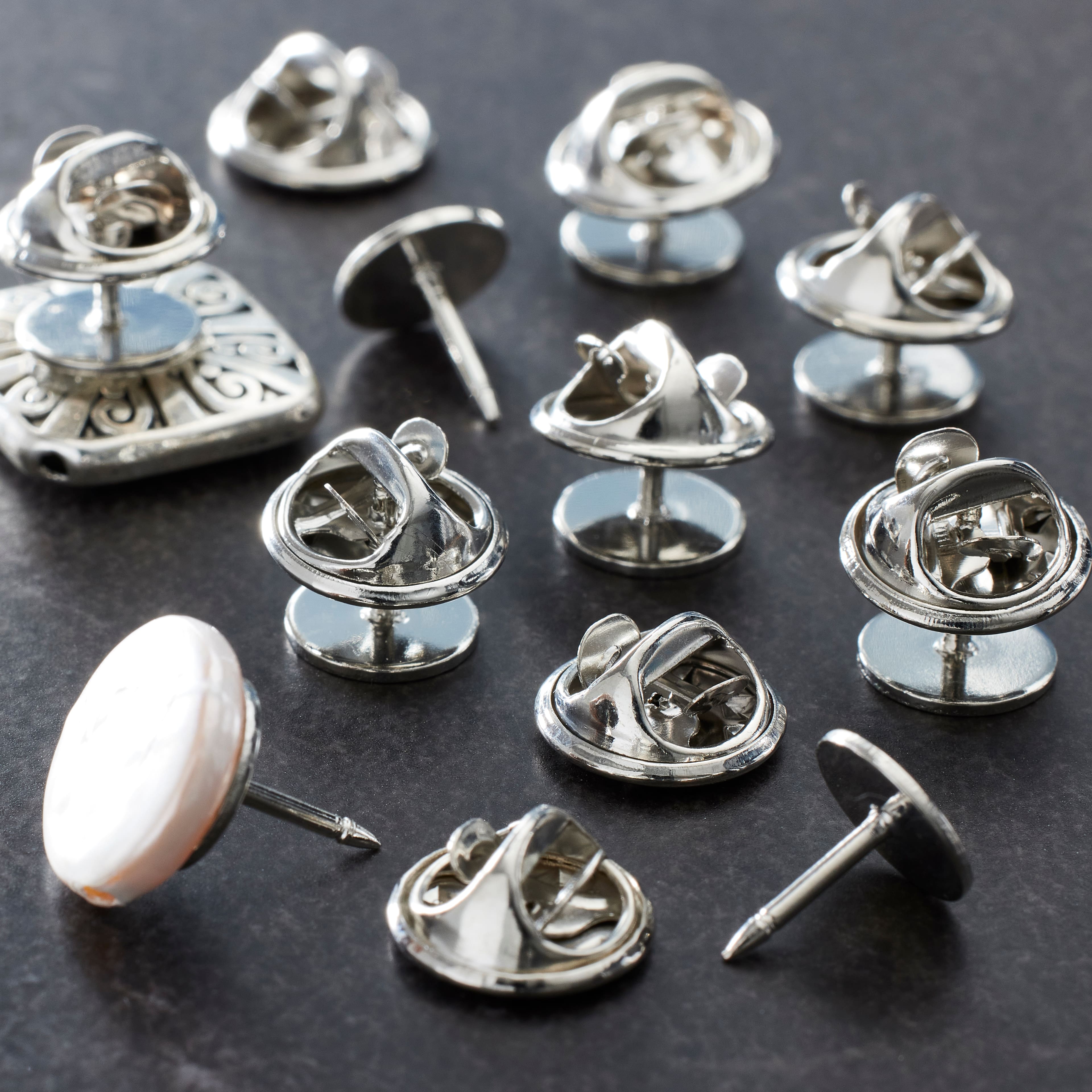 BEADNOVA 50PCS Butterfly Clutch Metal Pin Backs Pin Backings for
