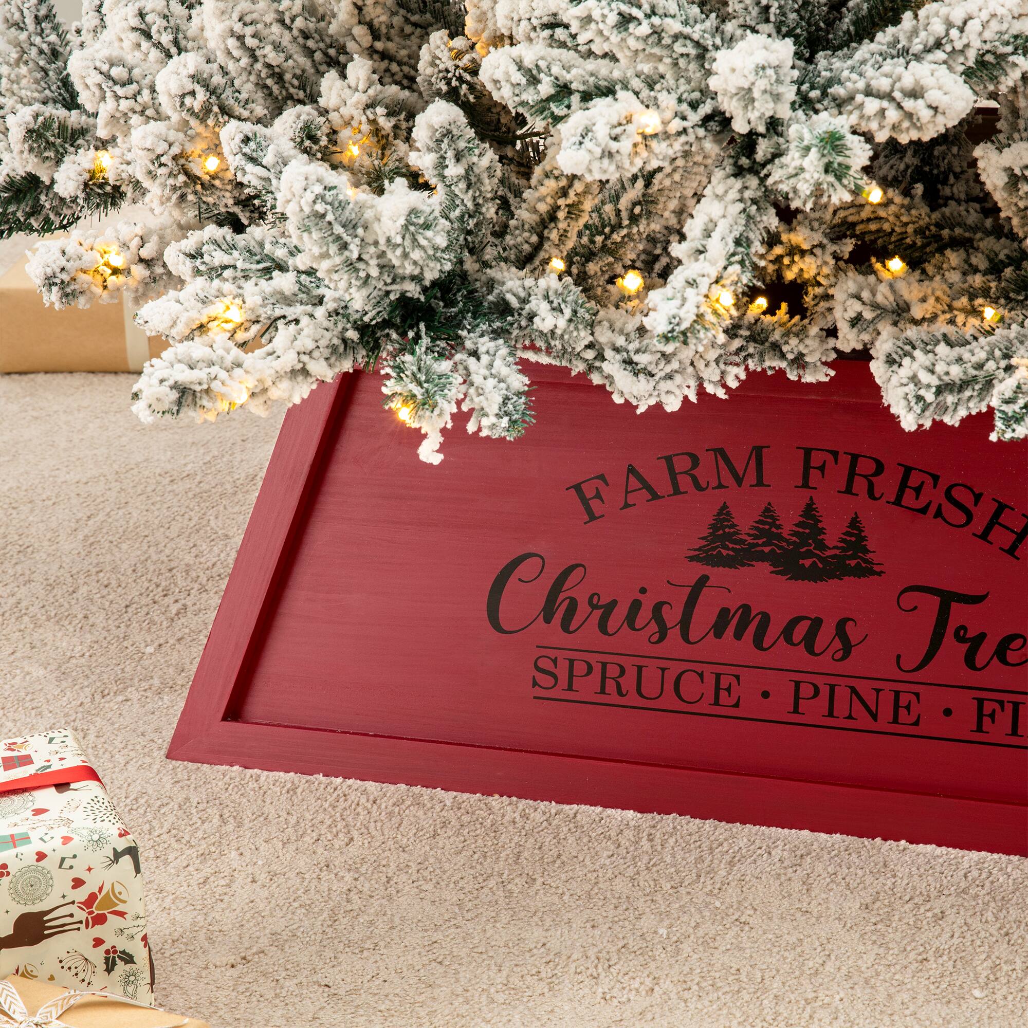Glitzhome&#xAE; 32&#x22; Red Trapezoid Farm Fresh Christmas Tree Collar