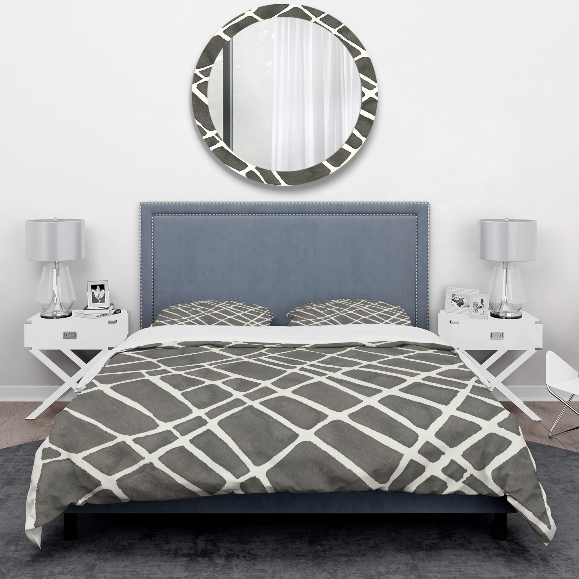 Designart &#x27;Minimalist Graphics V&#x27; Geometric Bedding Set - Duvet Cover &#x26; Shams
