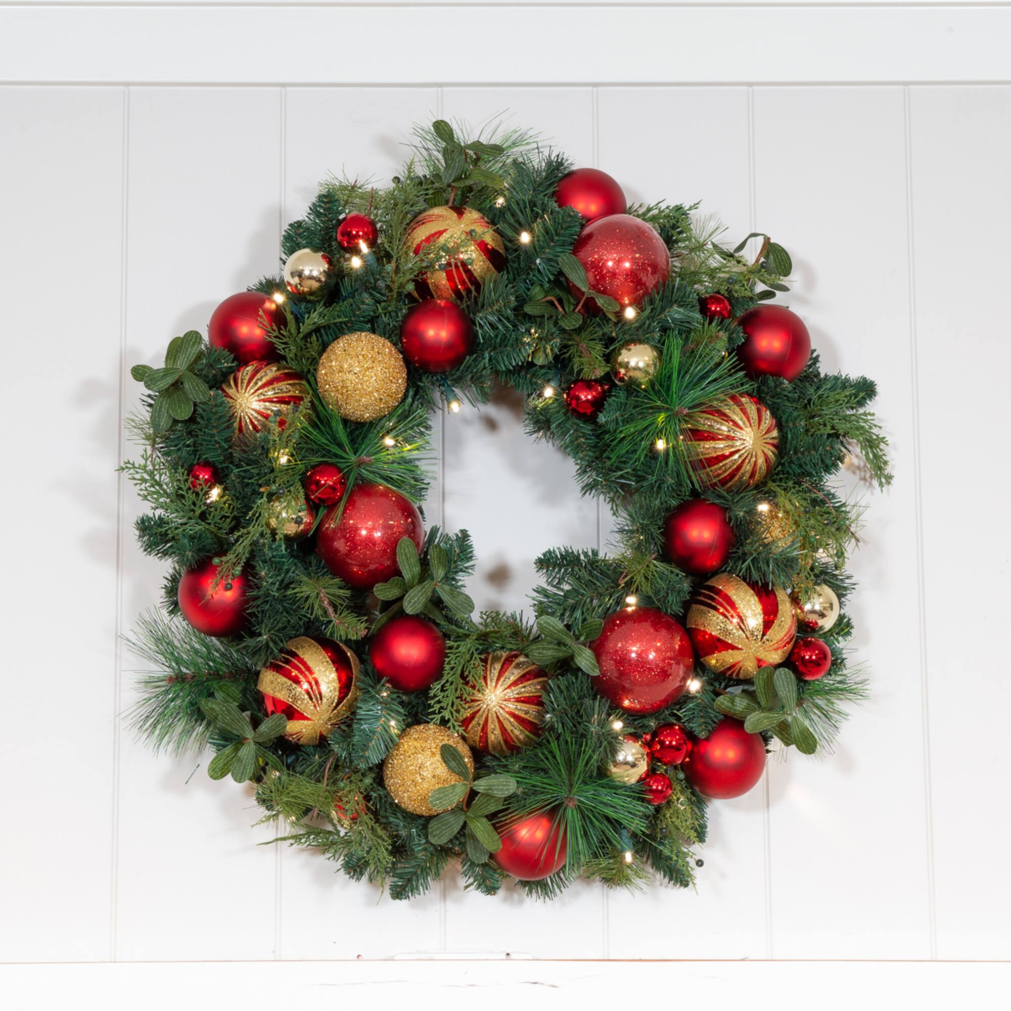 Village Lighting 30" Pre-Lit Christmas Classic Wreath, Clear LED Lights
