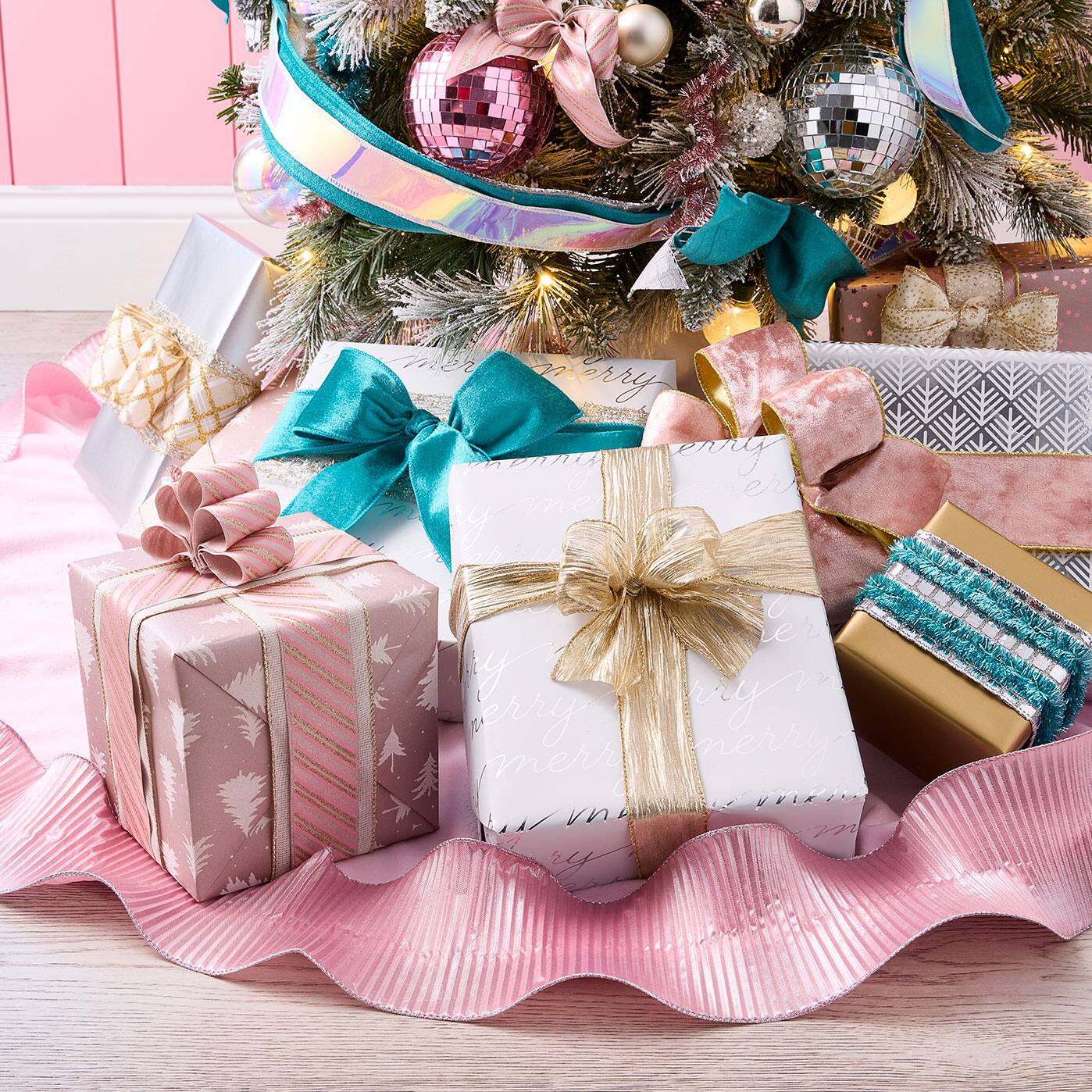 Spiral Ribbon Tree Skirt