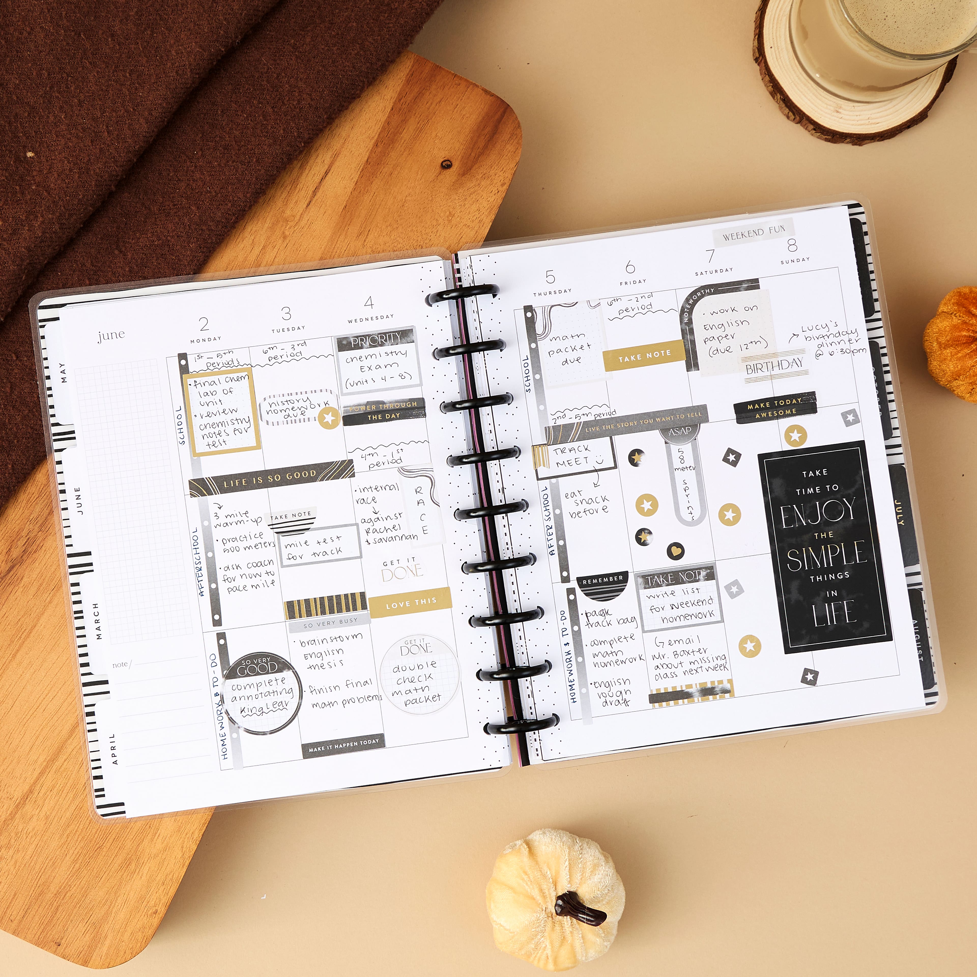 The Classic Happy Planner&#xAE; Deluxe Modern Impressions