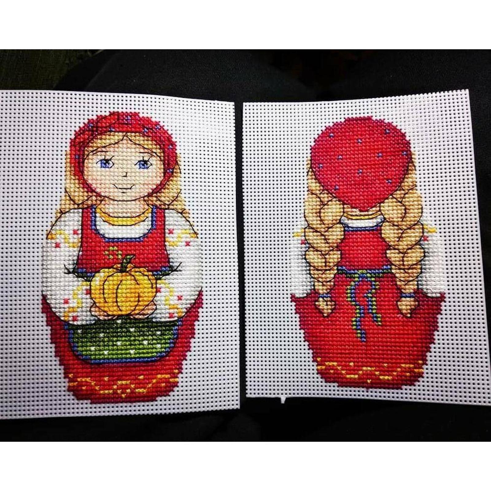 MP Studia Autumn Plastic Canvas Counted Cross Stitch Kit