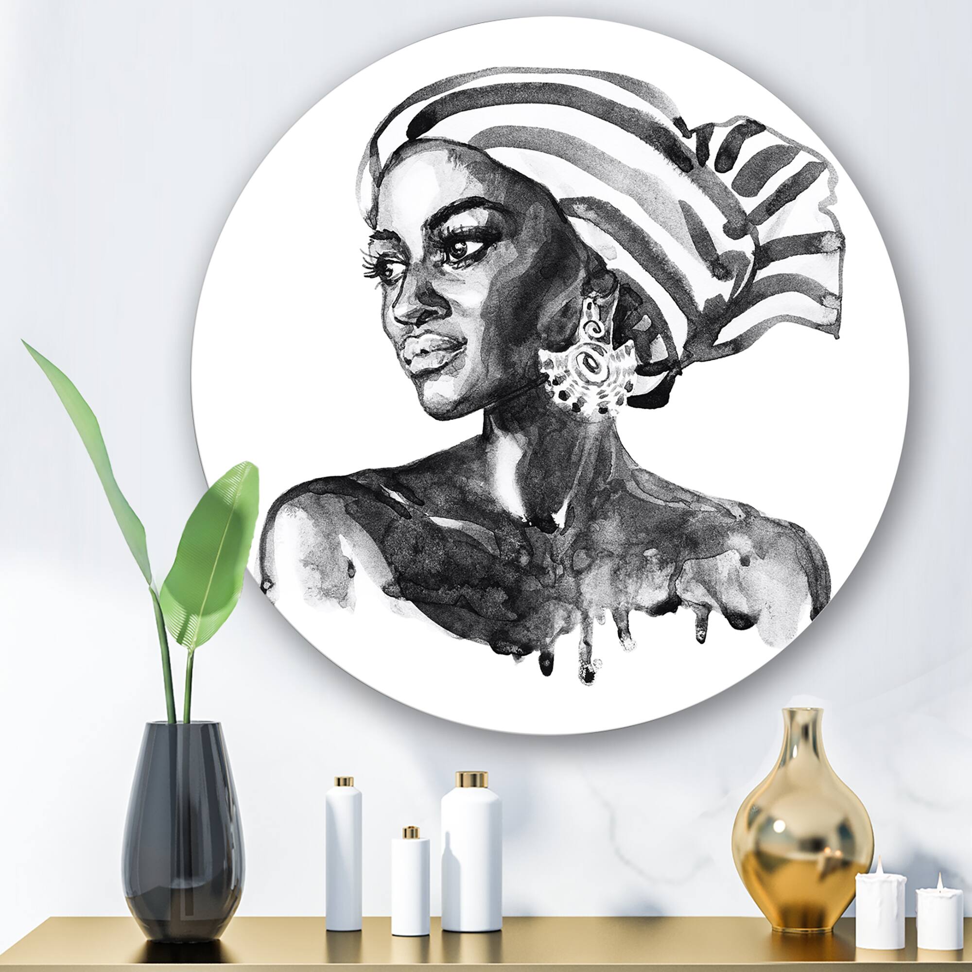 Designart - Portrait of African American Woman XII - Modern Metal Circle Wall Art