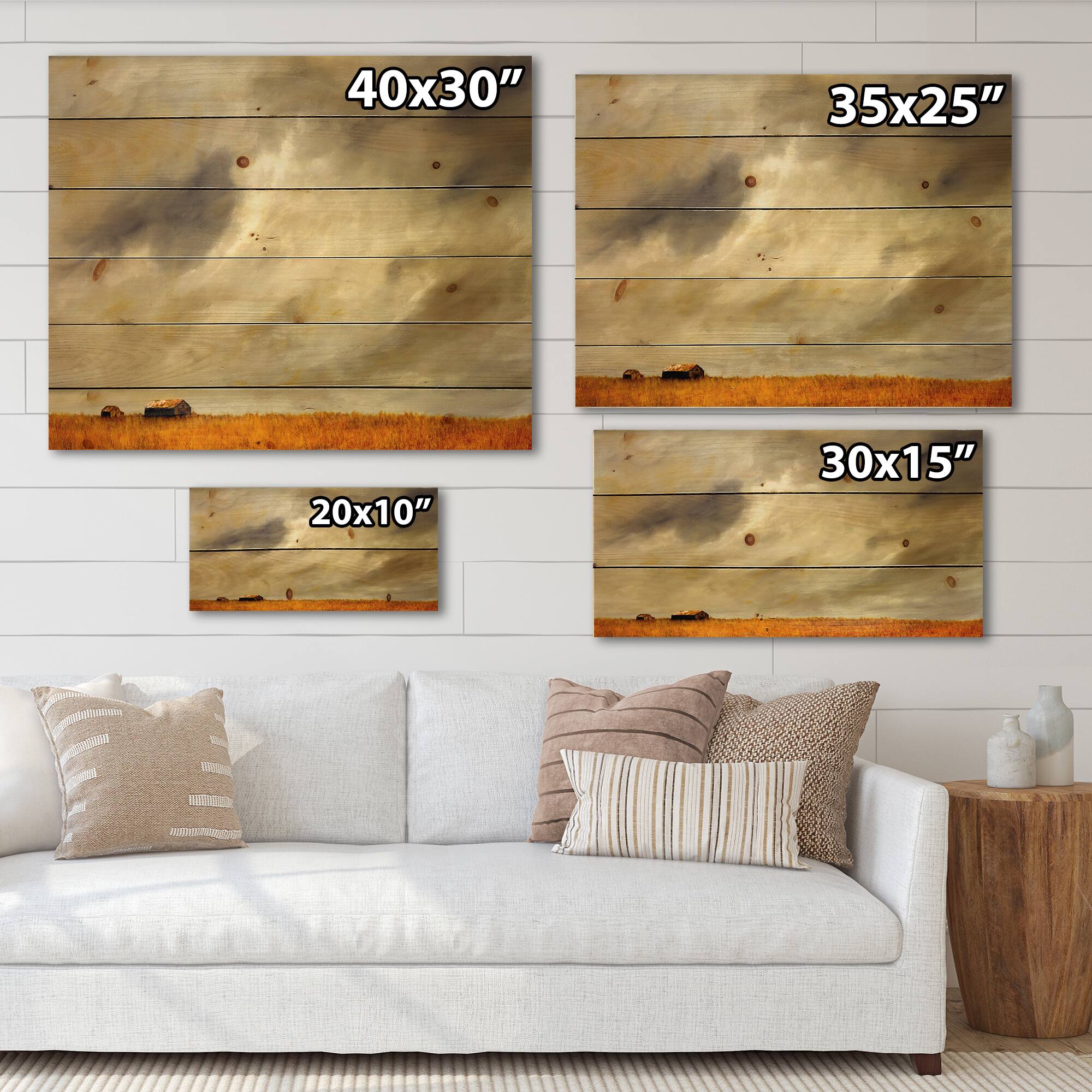 Designart - Desert Farmhouse Under Cloudy Sky in Washington I - Farmhouse Print on Natural Pine Wood