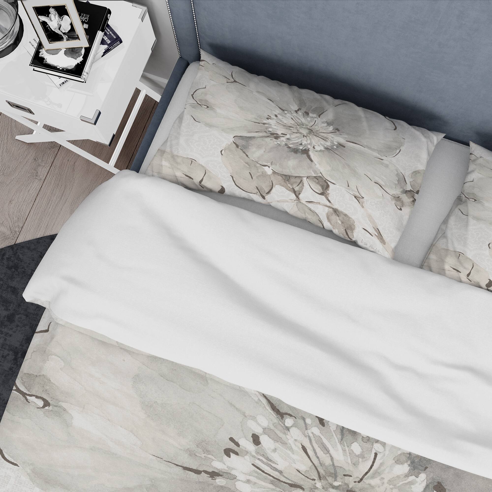 Designart &#x27;Carbon Loft Gigliotti Cottage Bedding Set