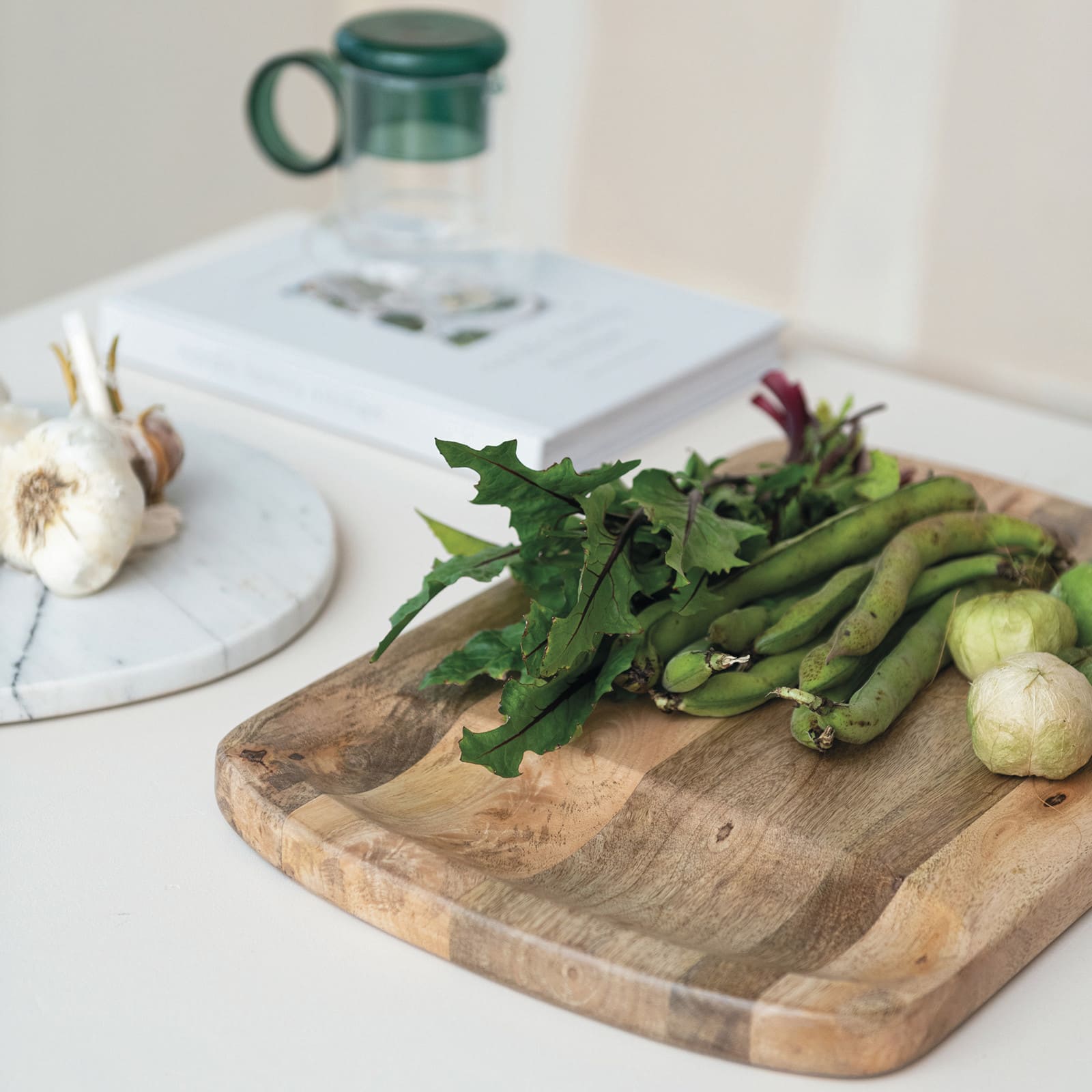 Hello Honey® 18" Natural Culinary Craftsman Mango Wood Cheese & Cutting Board