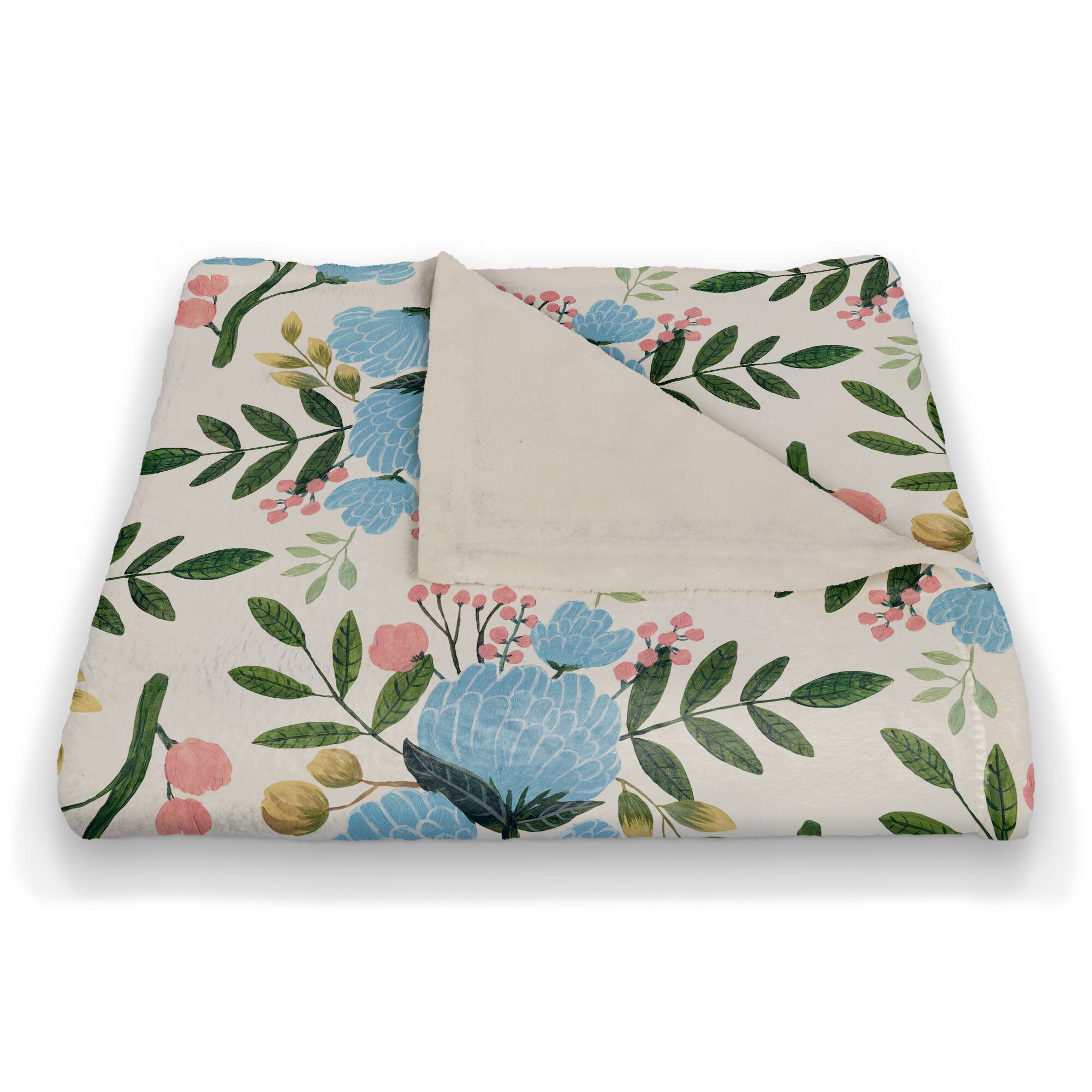 White Throw Blanket with Floral Pattern