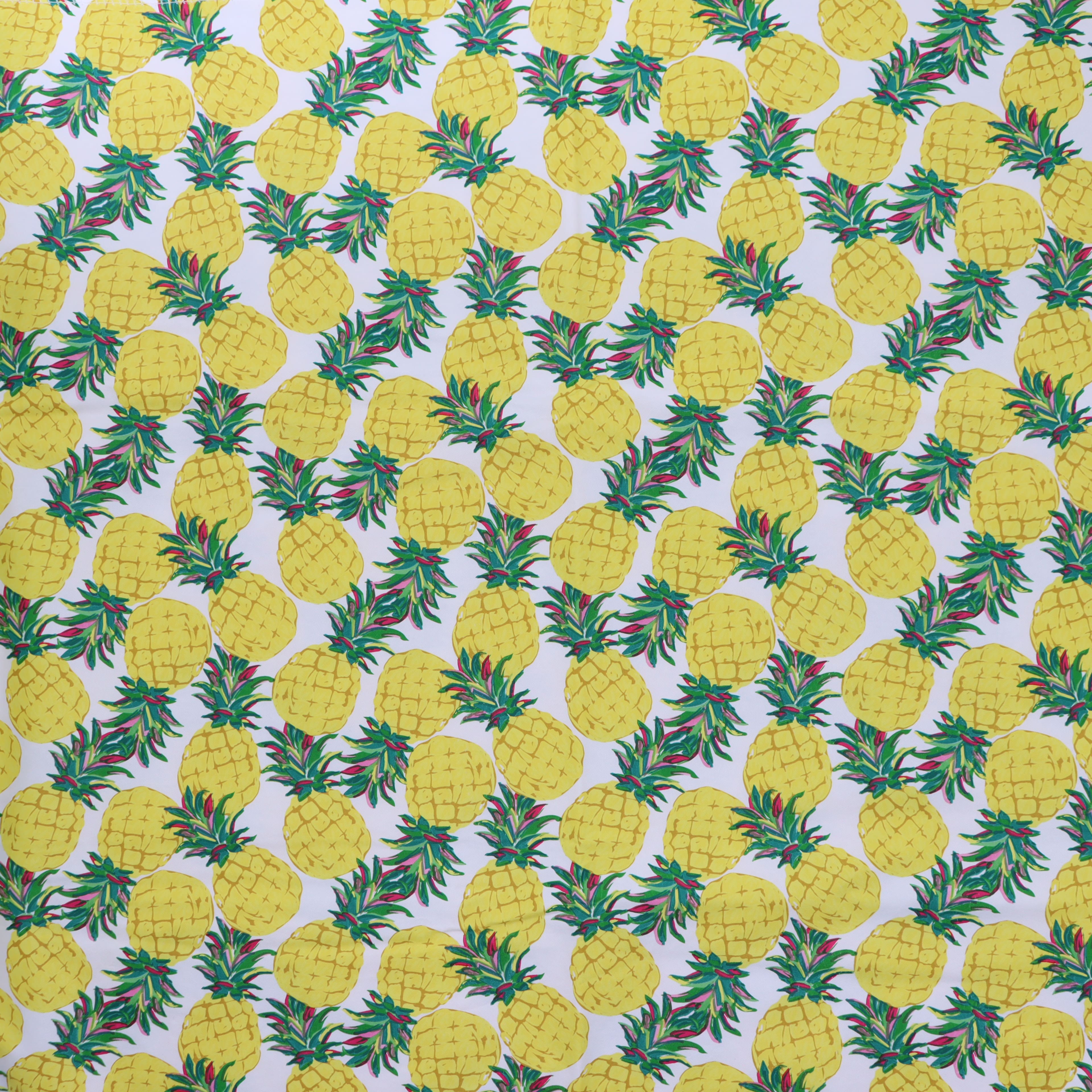 70" Pineapple Vinyl Table Cover by Ashland®