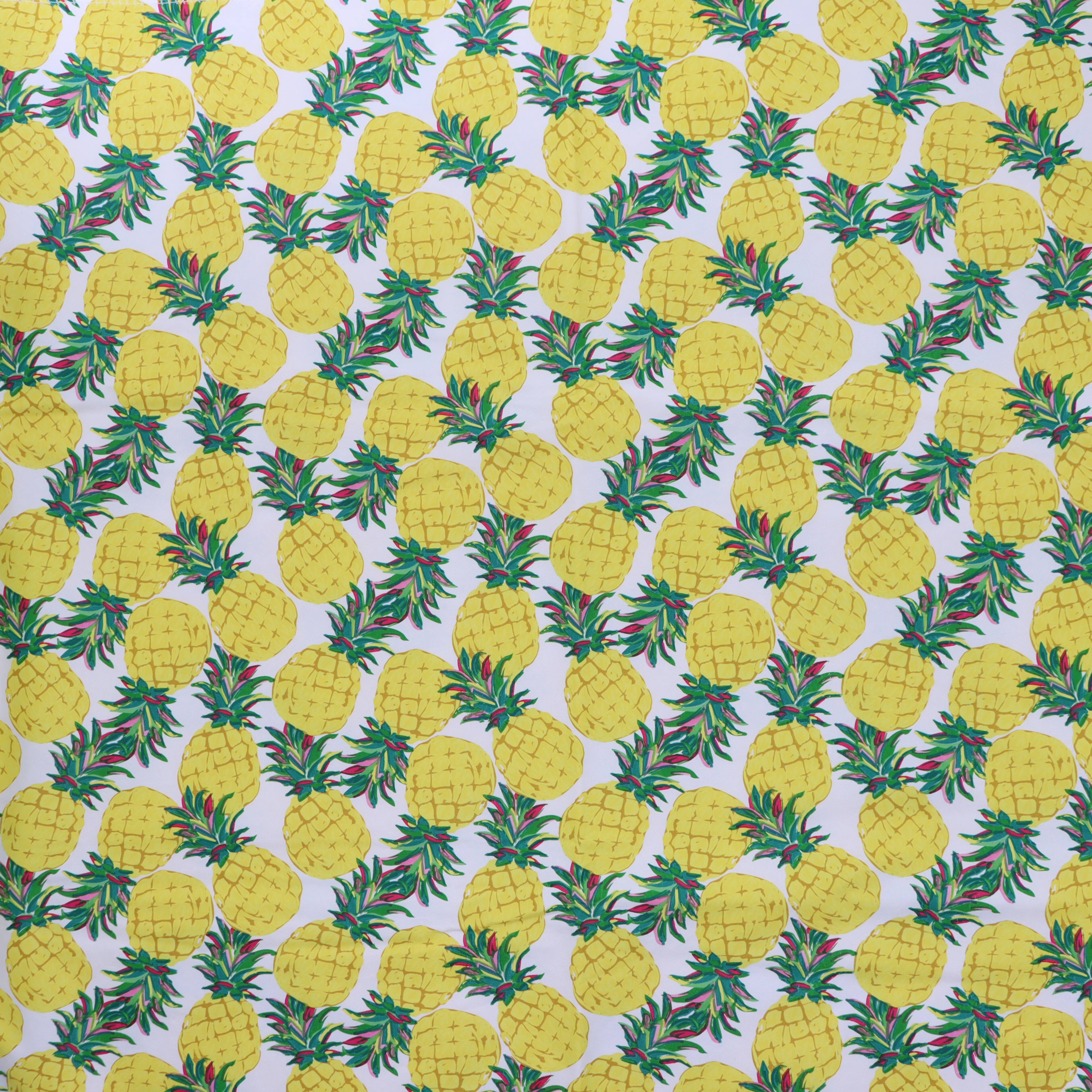70" Pineapple Vinyl Table Cover by Ashland®