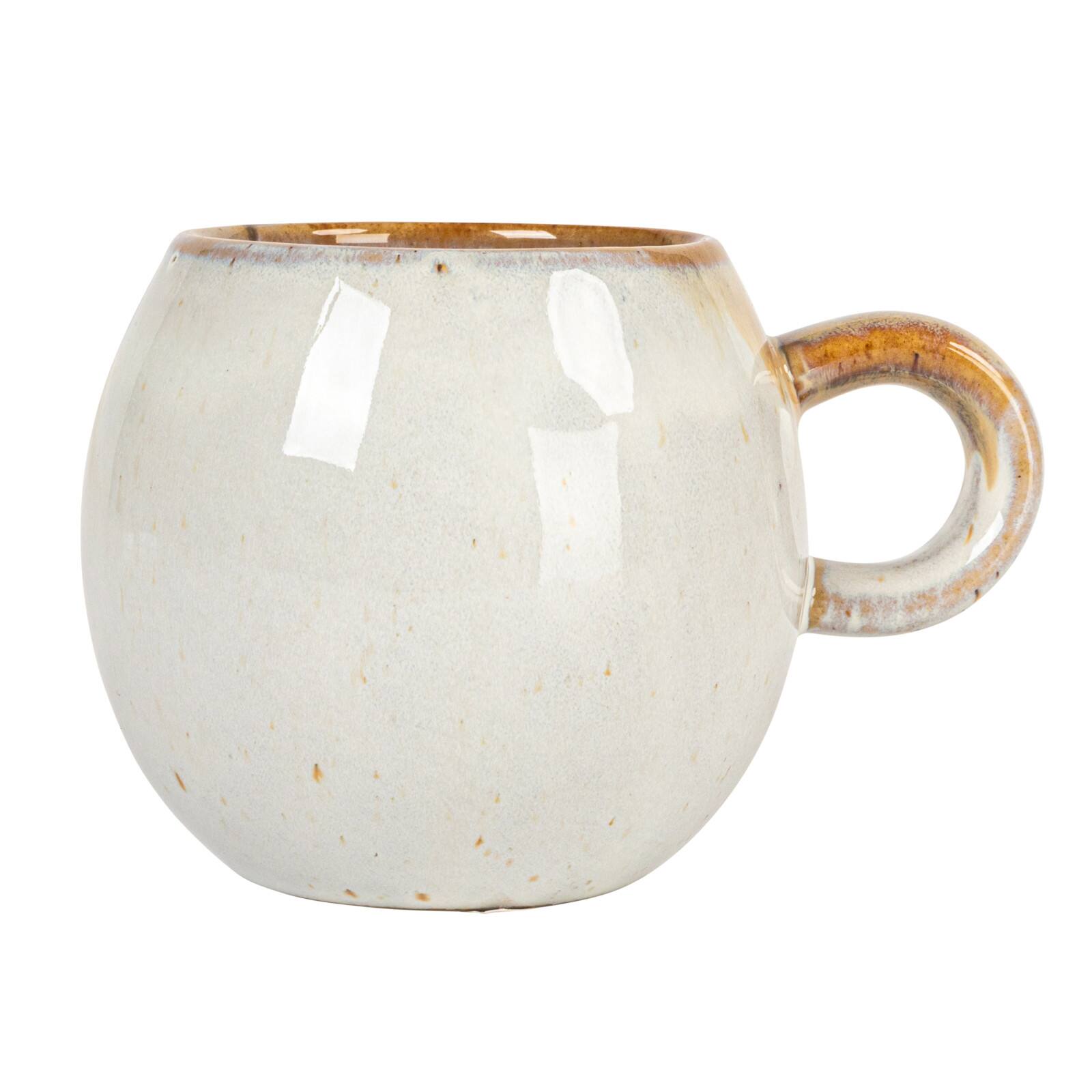 Hello Honey&#xAE; 2.75&#x22; Tan &#x26; White Earthen Sip Stoneware Mugs, 4ct.