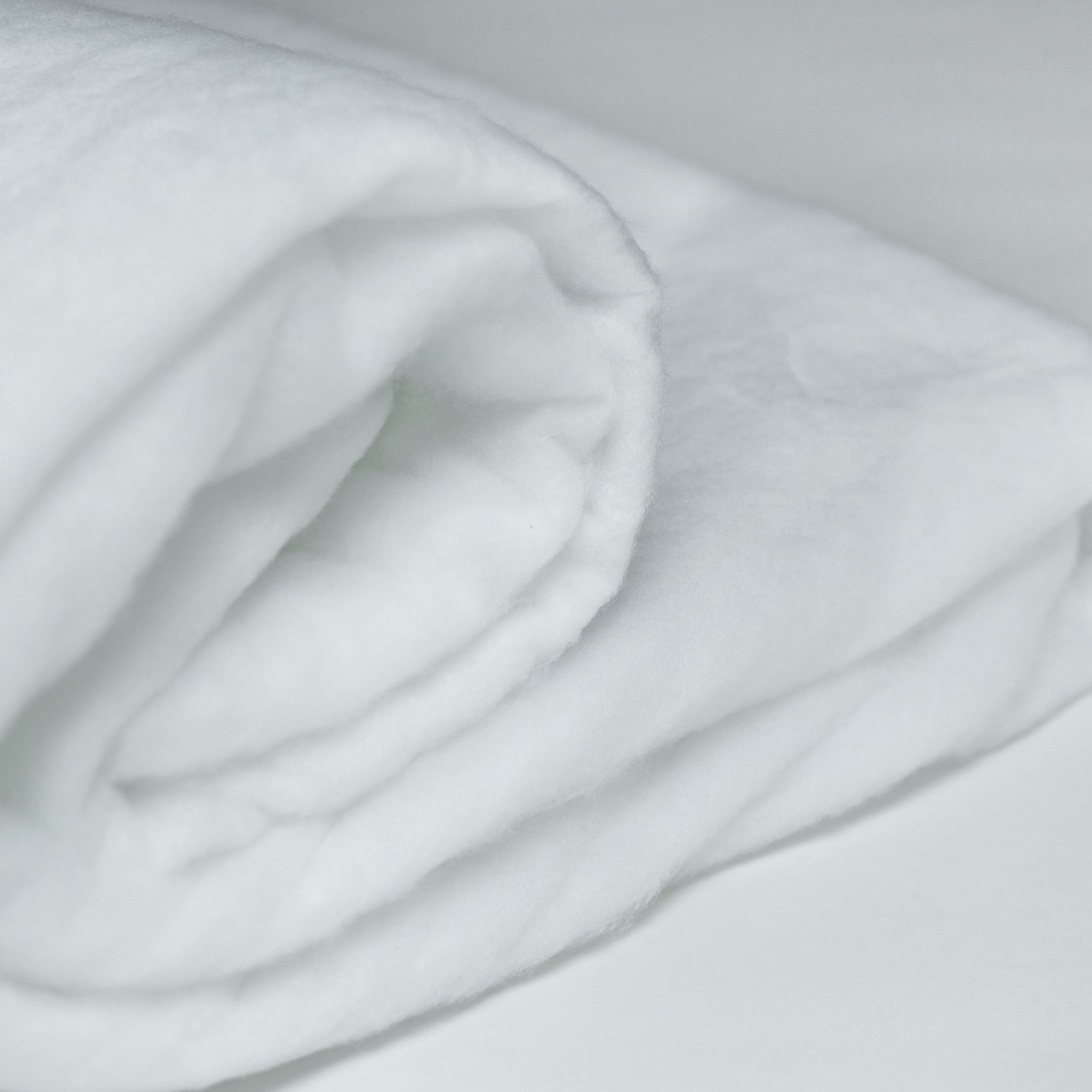 Poly-Fil Low Loft&#xAE; 45&#x22; x 60&#x22; Crib Polyester Quilt Batting