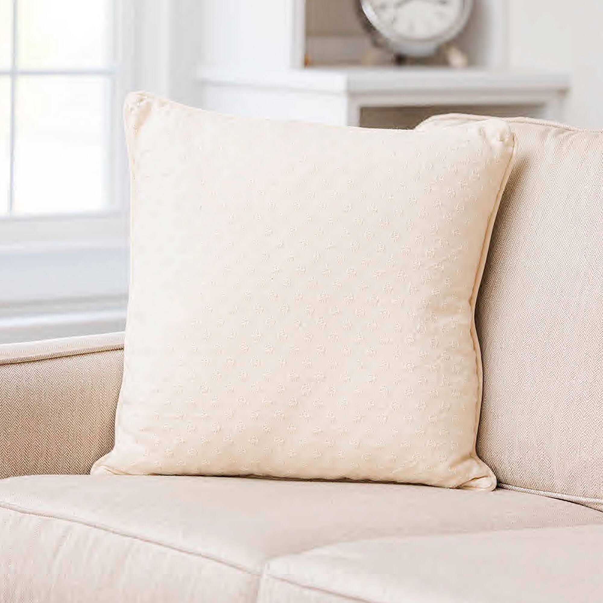  21" x 21" Pin Point Woven Pillow