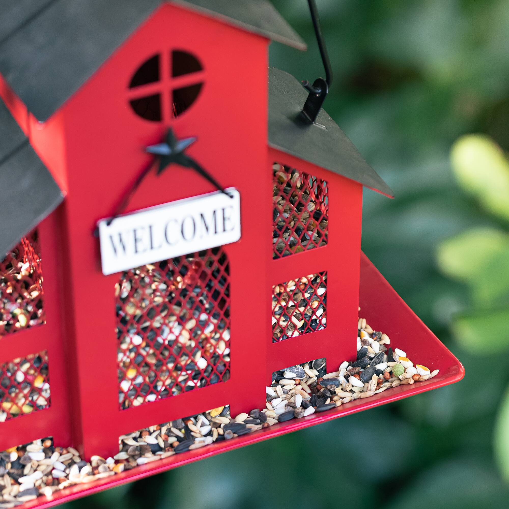 Glitzhome&#xAE; 12&#x22; Red Metal Barn Hanging Bird Feeder