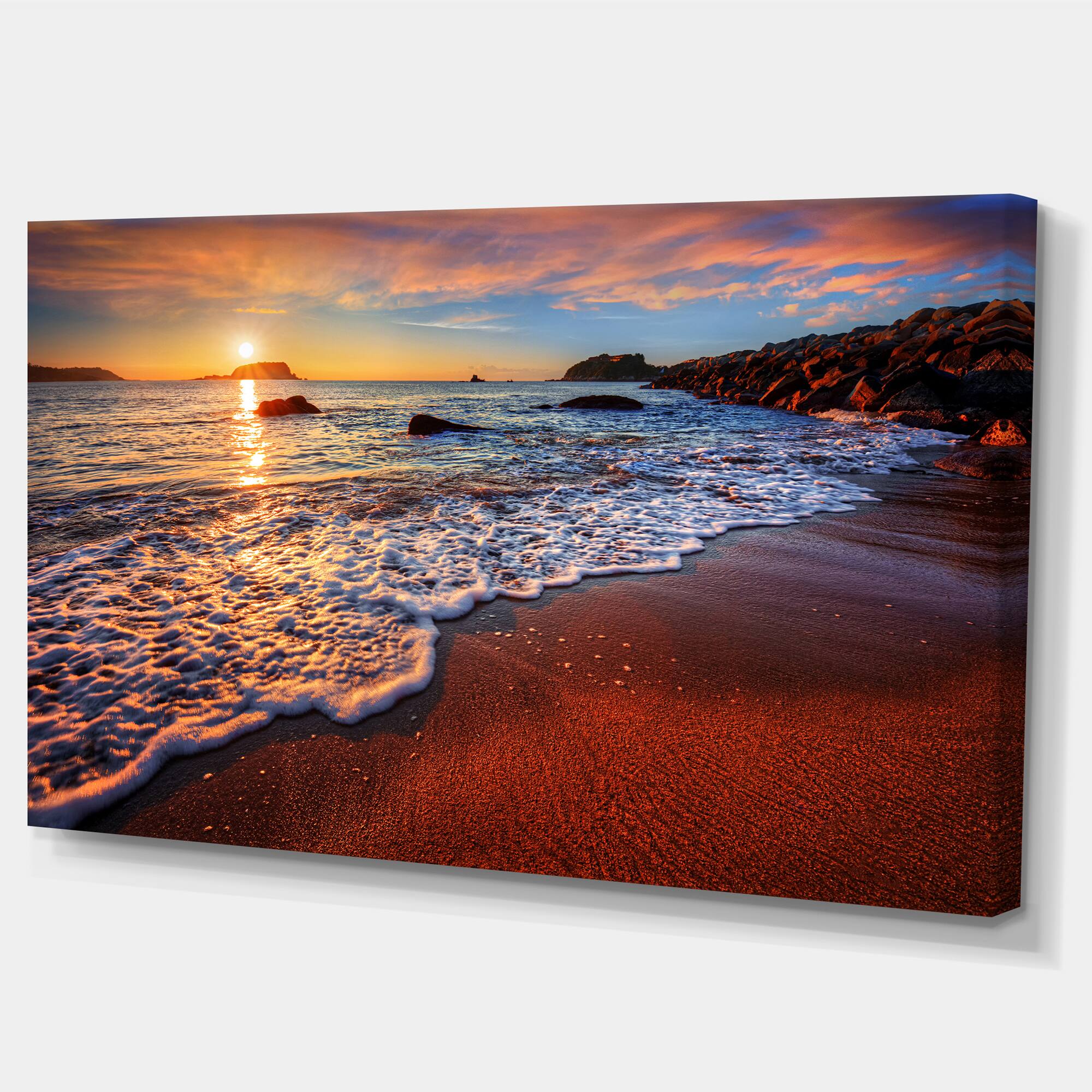 Designart - Stunning Ocean Beach at Sunset - Seashore Canvas Art Print