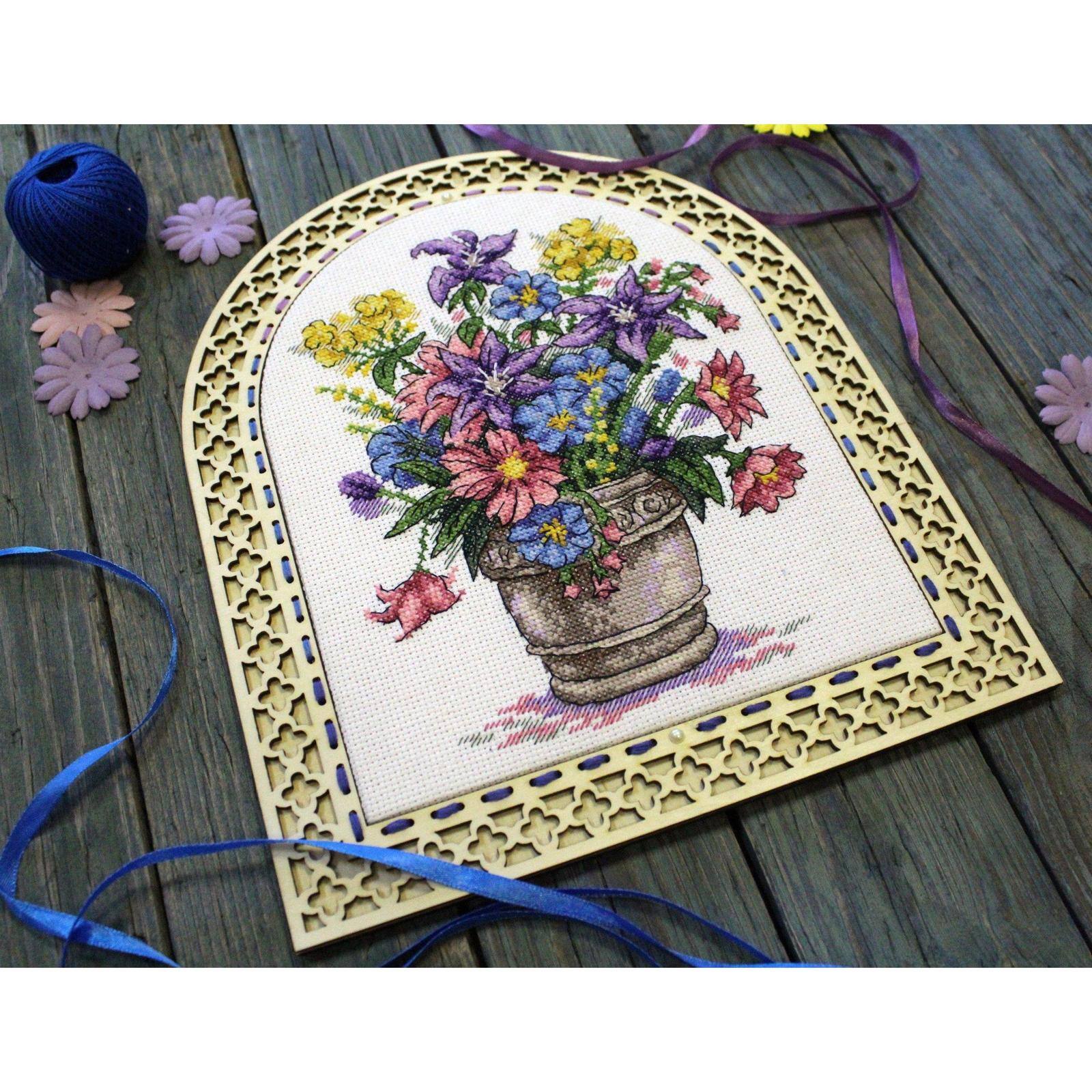 MP Studia Bouquet Of Inspiration Cross Stitch Kit