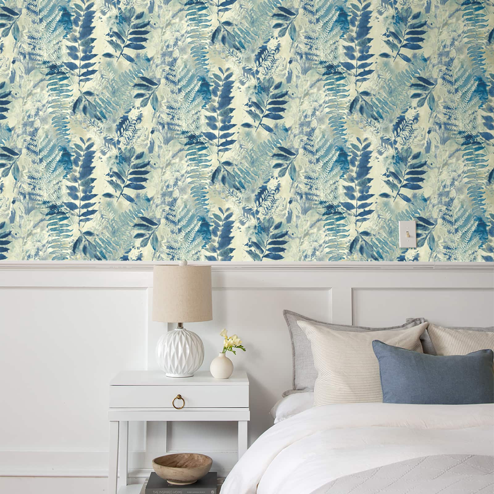 Surface Style Fern Memory Peel & Stick Wallpaper