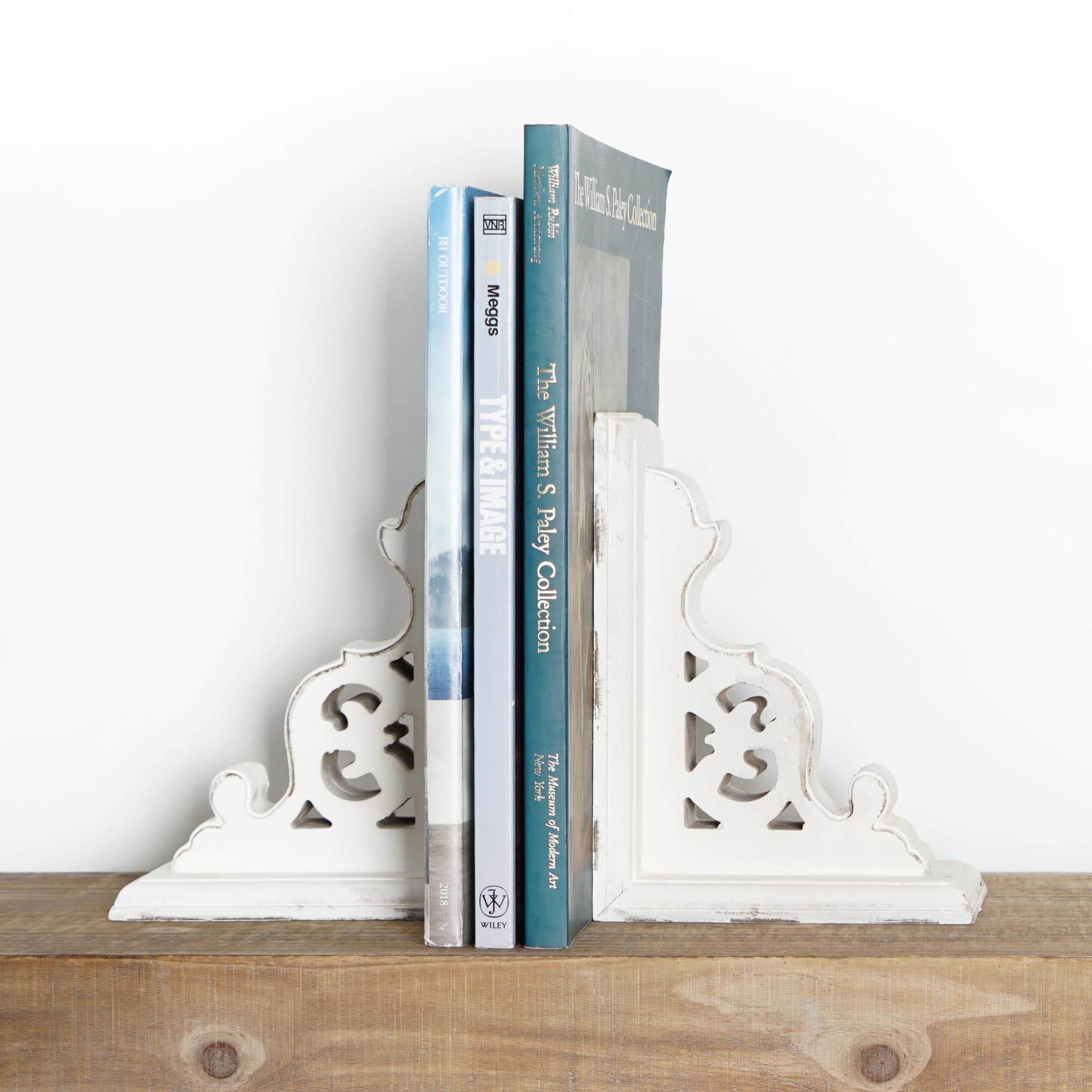 American Art D&#xE9;cor&#x2122; 8&#x22; Vintage Decorative Wood Bookends, 2ct.