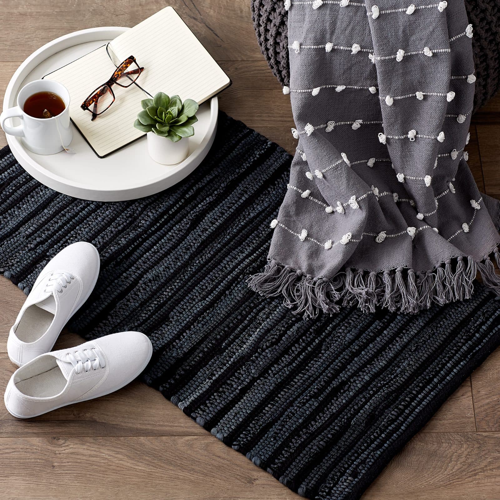 DII&#xAE; Multi Black Rag Rug