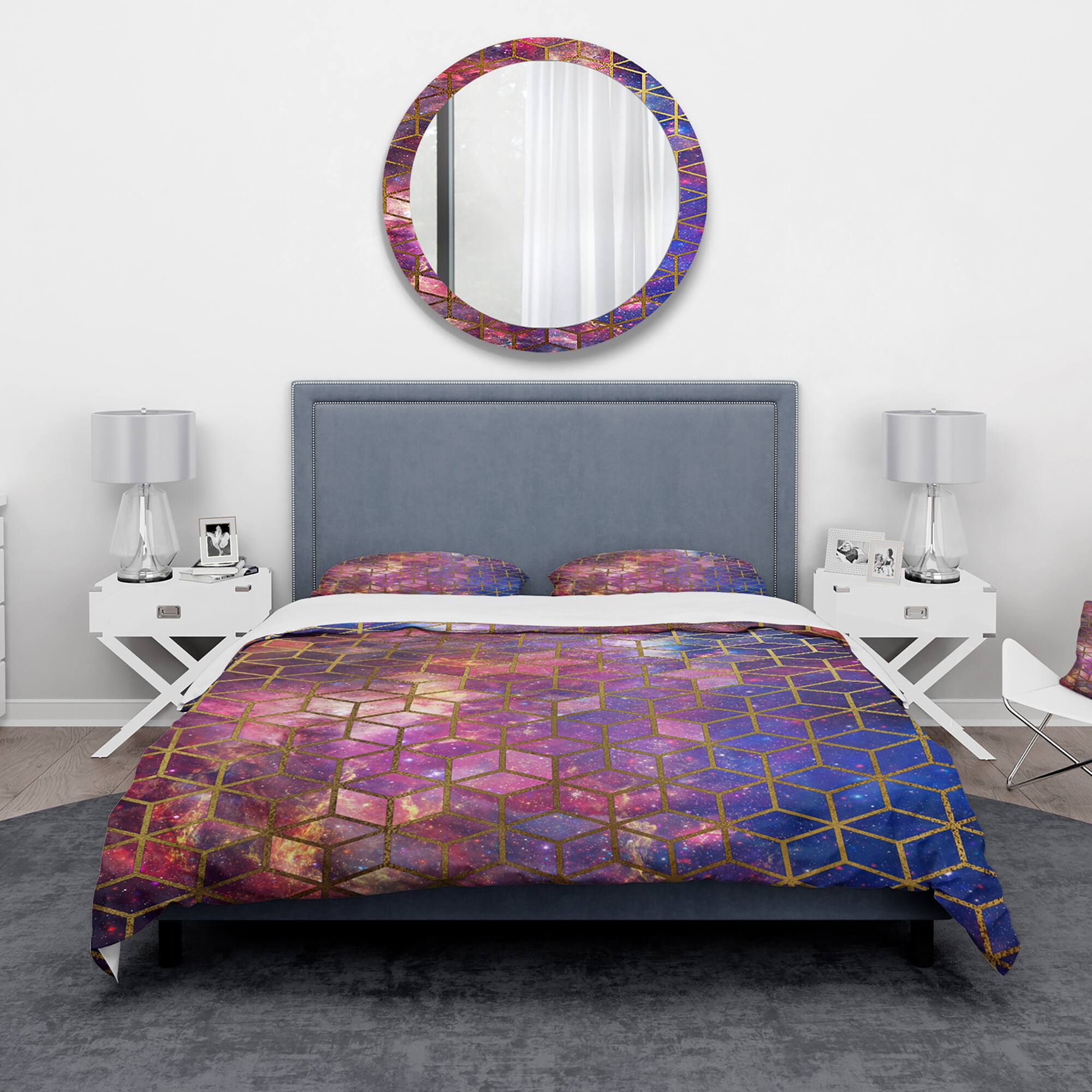 Designart &#x27;Dark Yellow Cubes on Cosmic Background&#x27; Modern &#x26; Contemporary Bedding Set - Duvet Cover &#x26; Shams