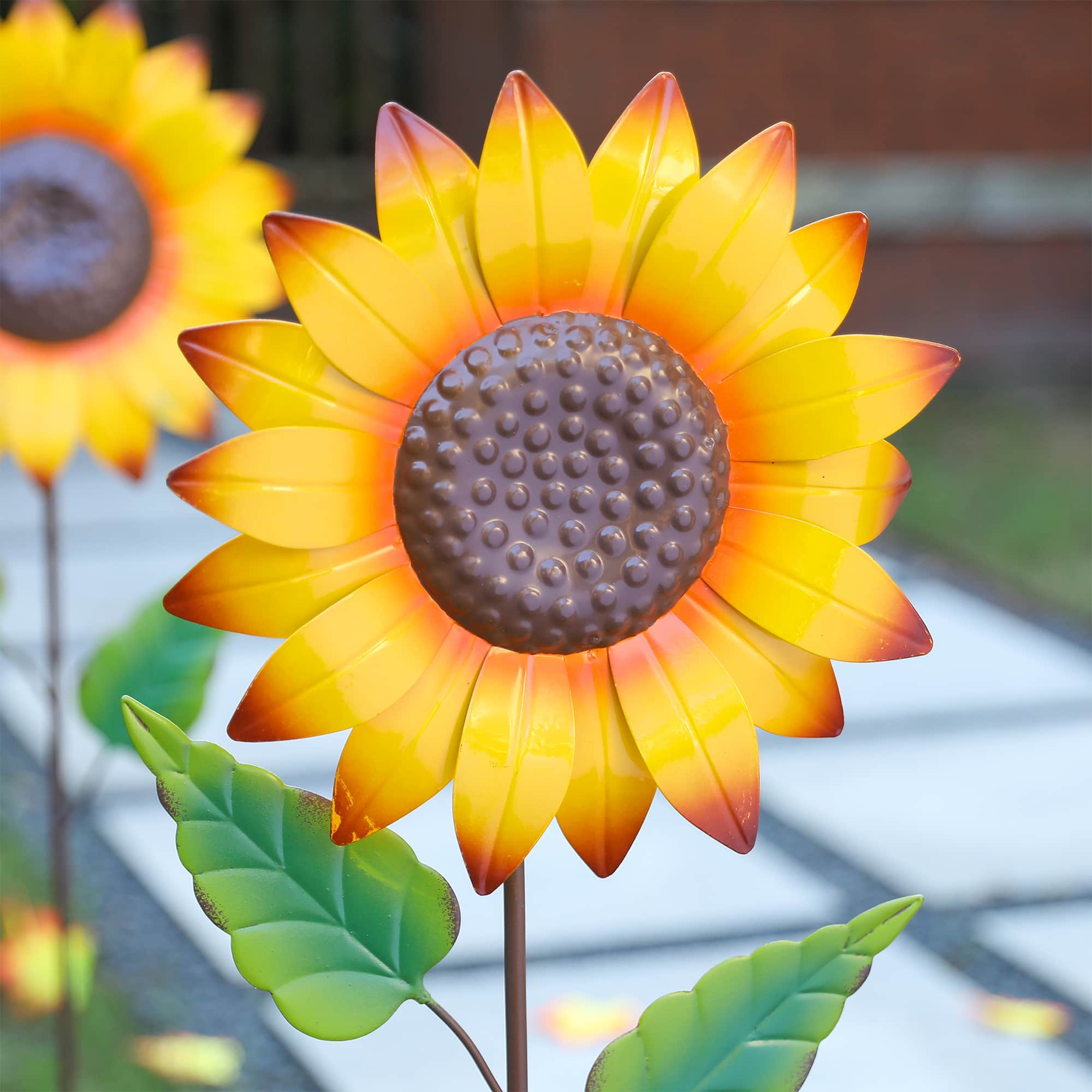 Glitzhome&#xAE; 42&#x22; Fall Metal Sunflower Yard Stake Set