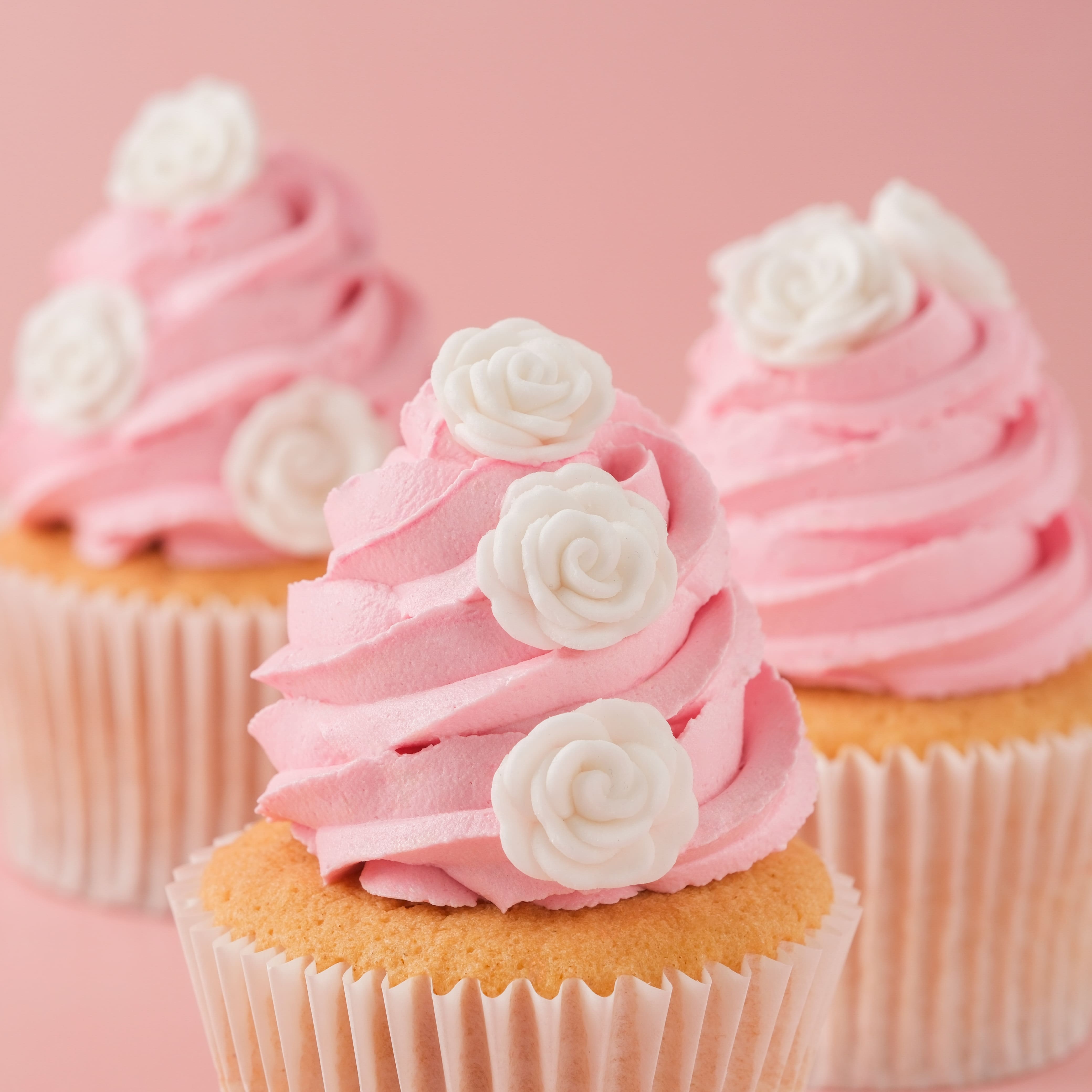 PME Cake Sweet Street&#xAE; Rose Icing Decorations, 12ct.