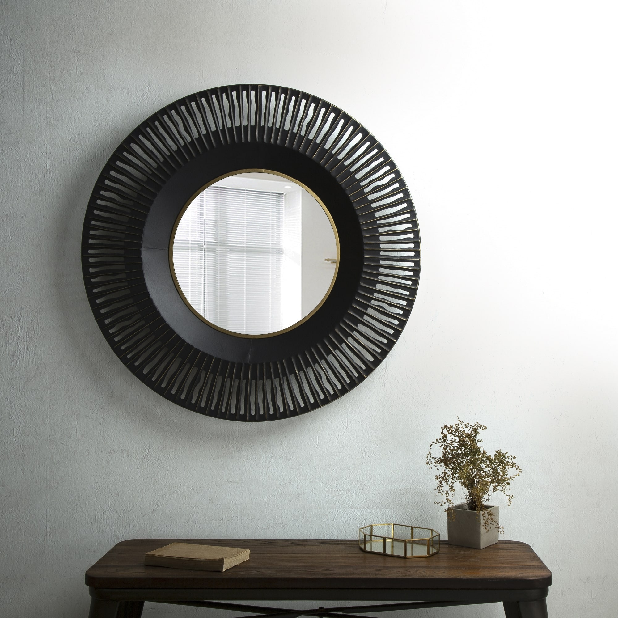 Glitzhome® 35" Vintage Industrial Metal Round Wall Mirror