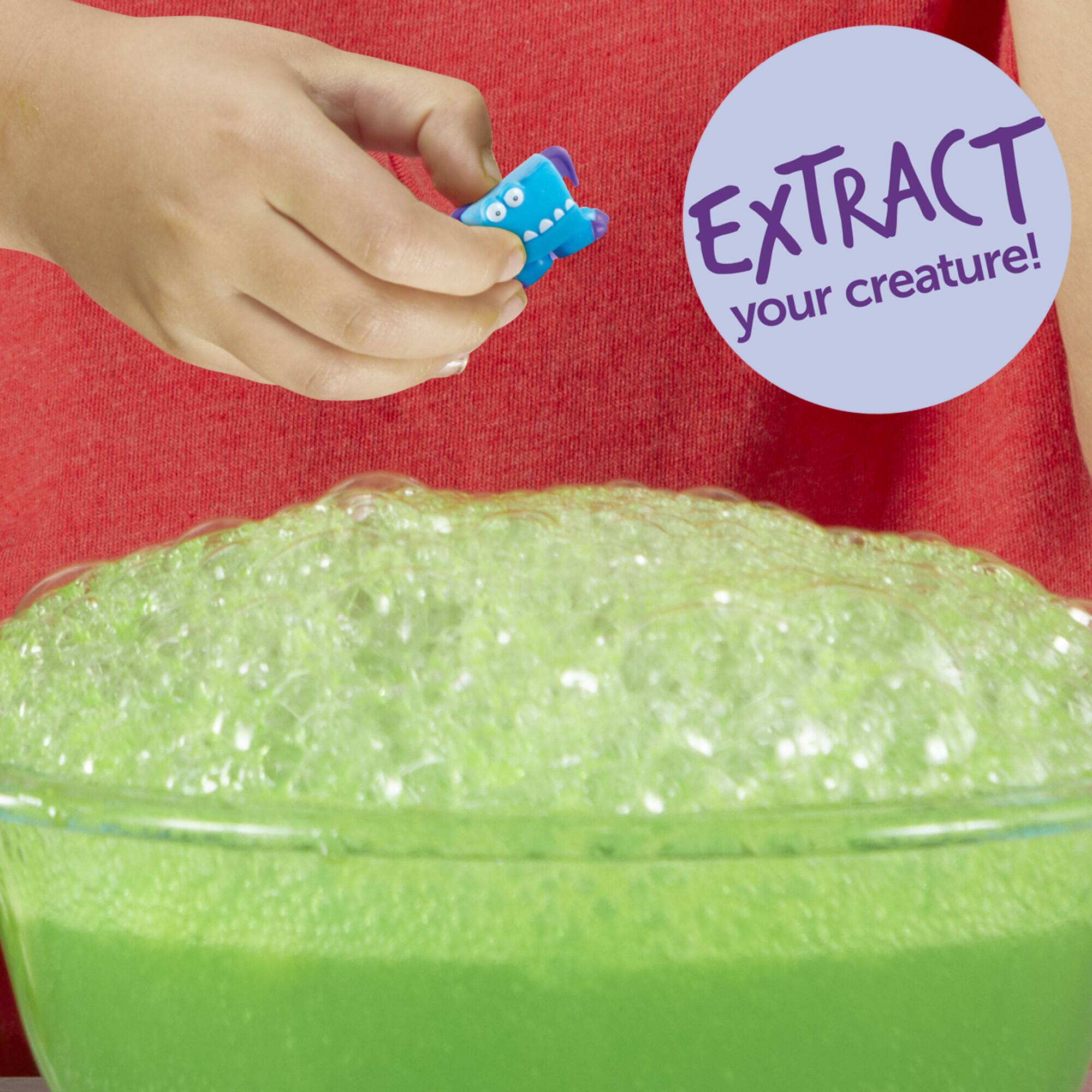 Learning Resources Beaker Creatures Reactor Pods Blind Packs, 6ct.