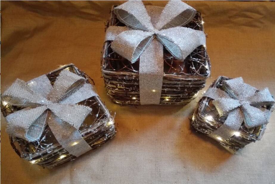 Lighted Rattan Gift Boxes with Burlap Bows Tabletop Christmas Decorations Set