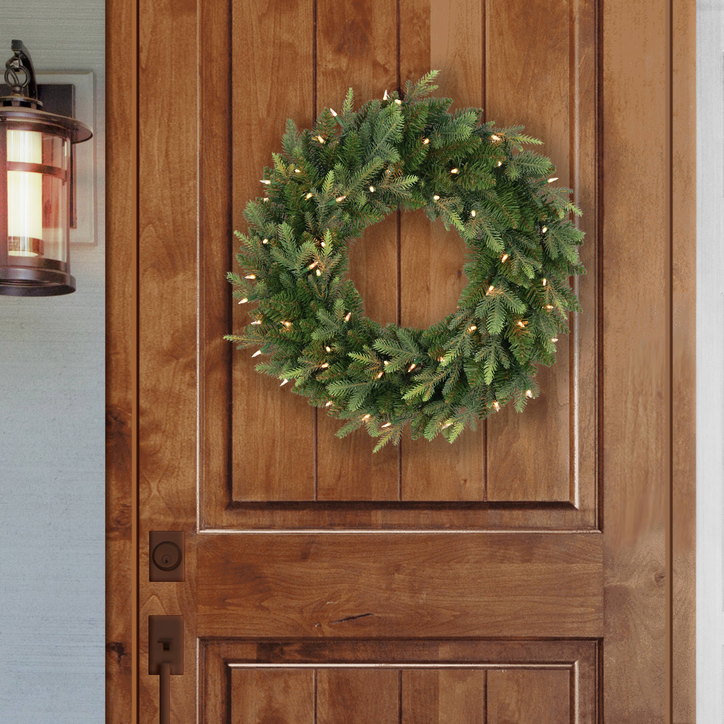 24&#x22; Pre-Lit Balsam Fir Wreath