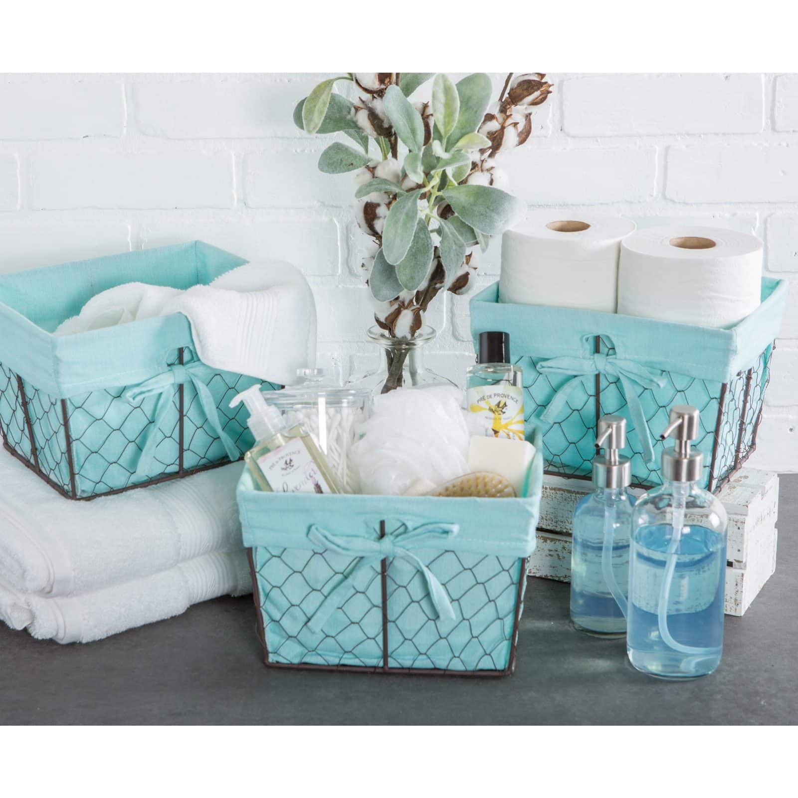 DII&#xAE; Small Chicken Wire Baskets, 3ct.