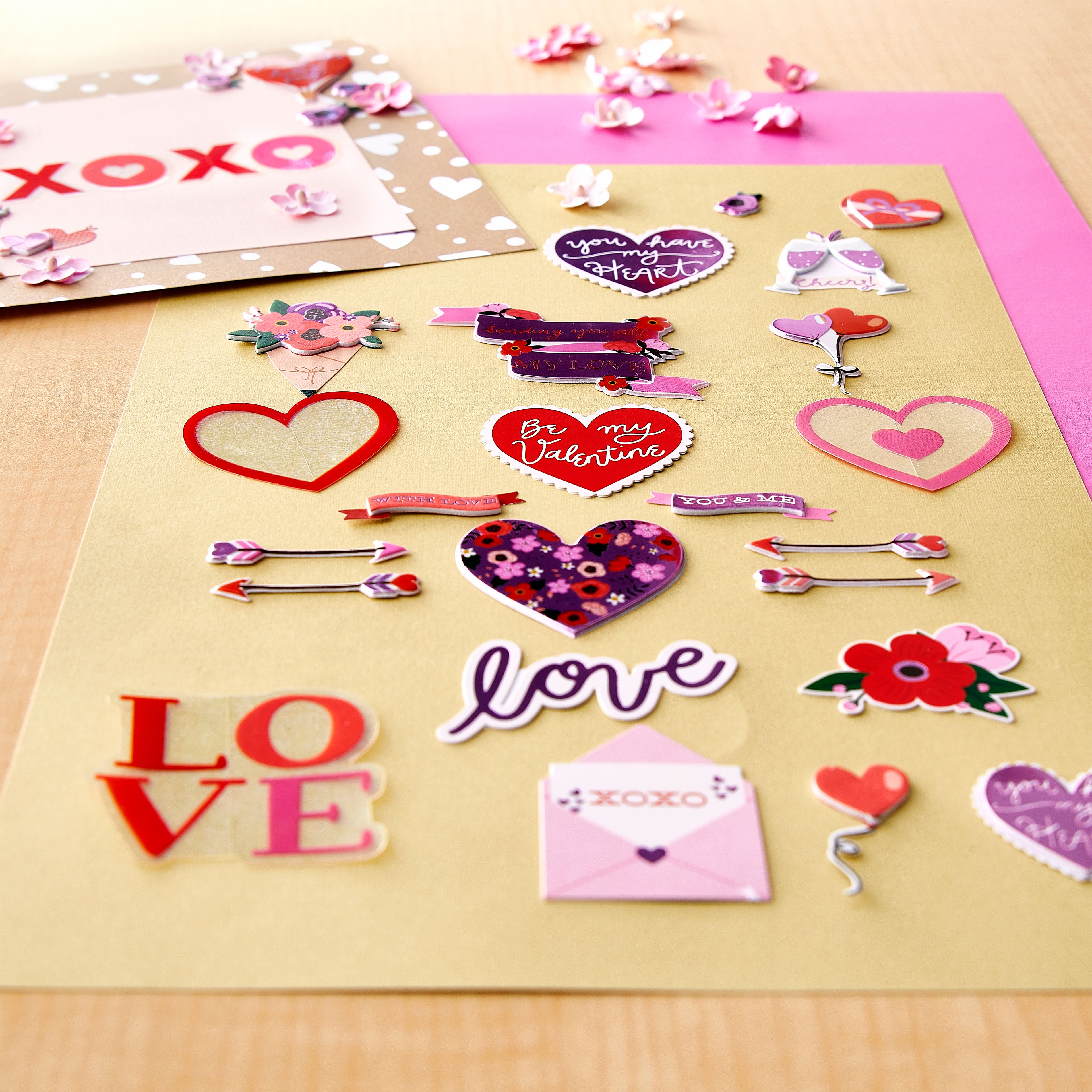 12 Pack: Valentine&#x27;s Day Holiday Stickers by Recollections&#x2122;