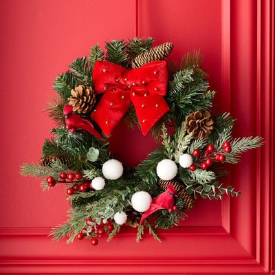 Small Cardinal Wreath