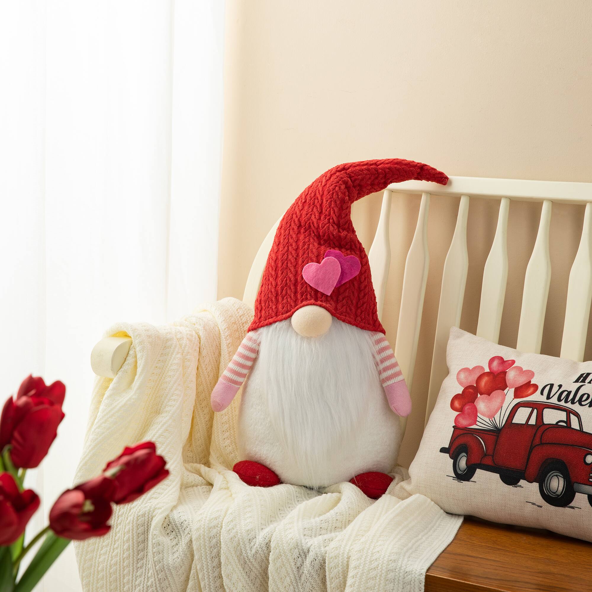 Glitzhome&#xAE; 25.5&#x22; Valentine&#x27;s Standing Fabric Gnome D&#xE9;cor