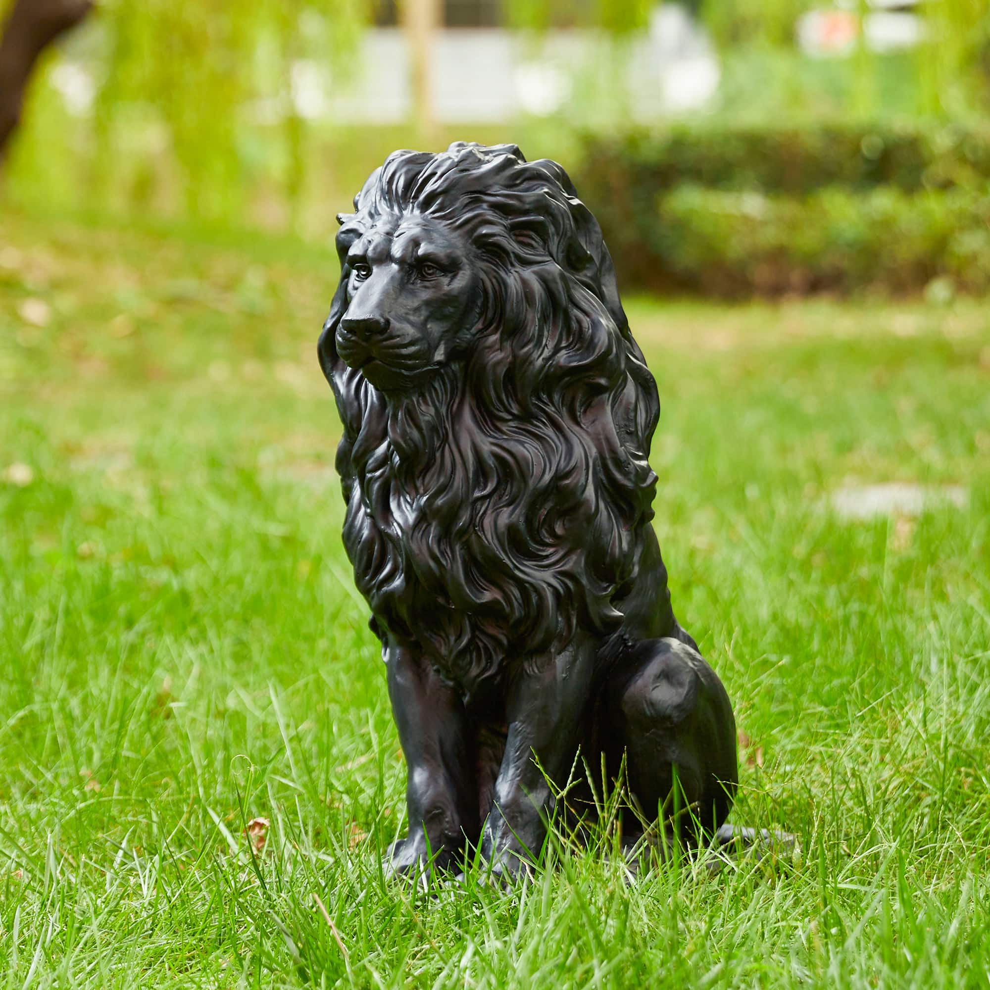 Glitzhome&#xAE; 21&#x22; Black Sitting Lion Garden Statue