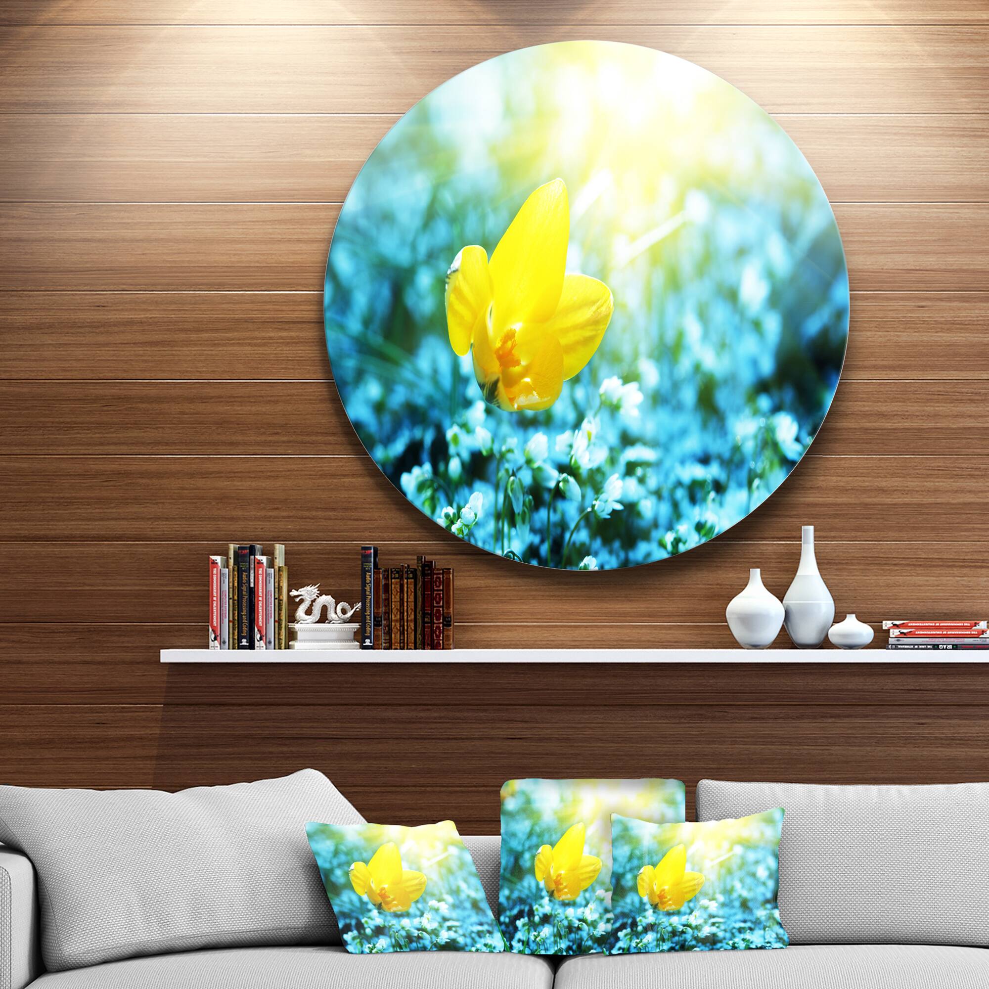 Designart - Beautiful Yellow Spring Flower' Floral Metal Circle Wall Art
