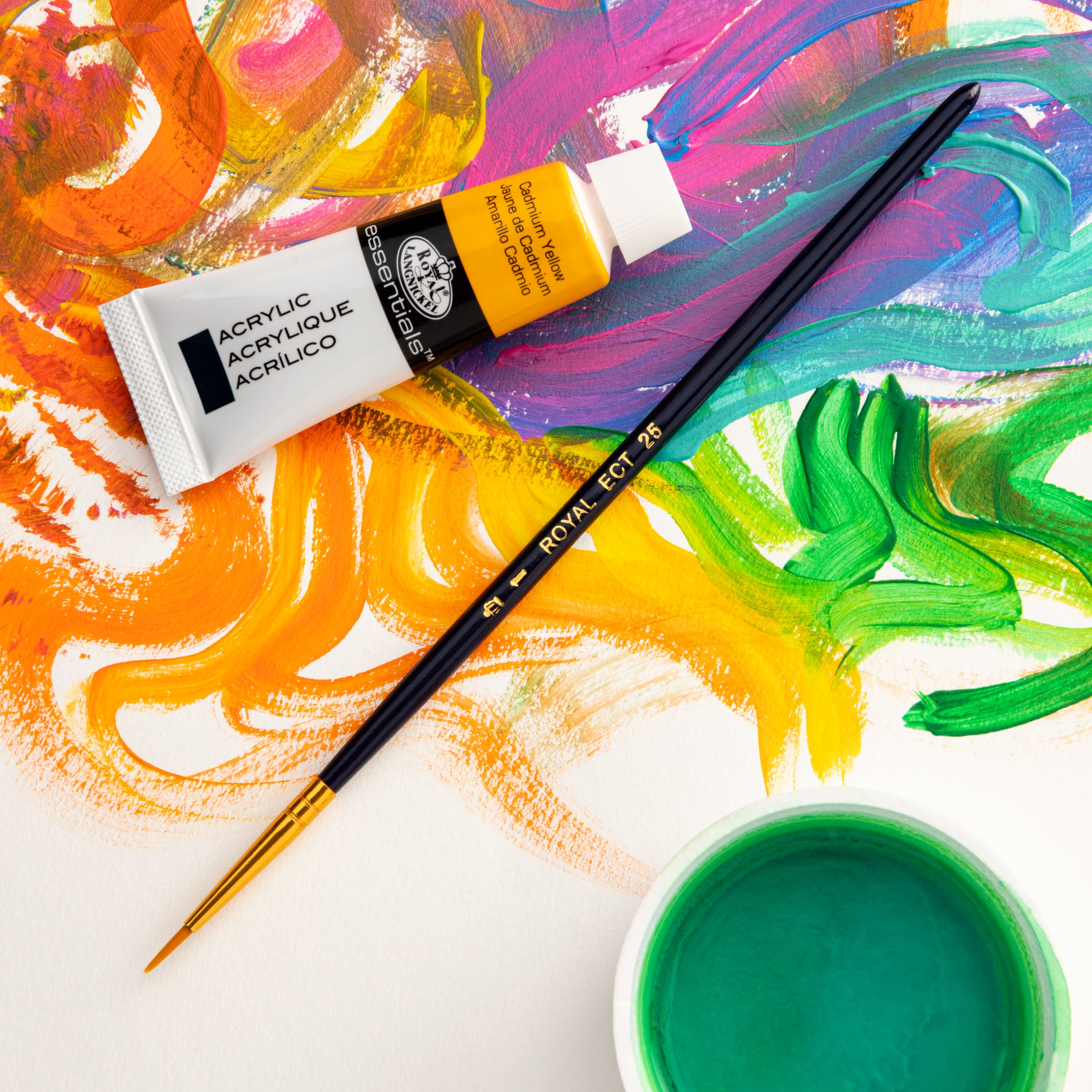 Royal & Langnickel® Golden Taklon Round School Grade Brush