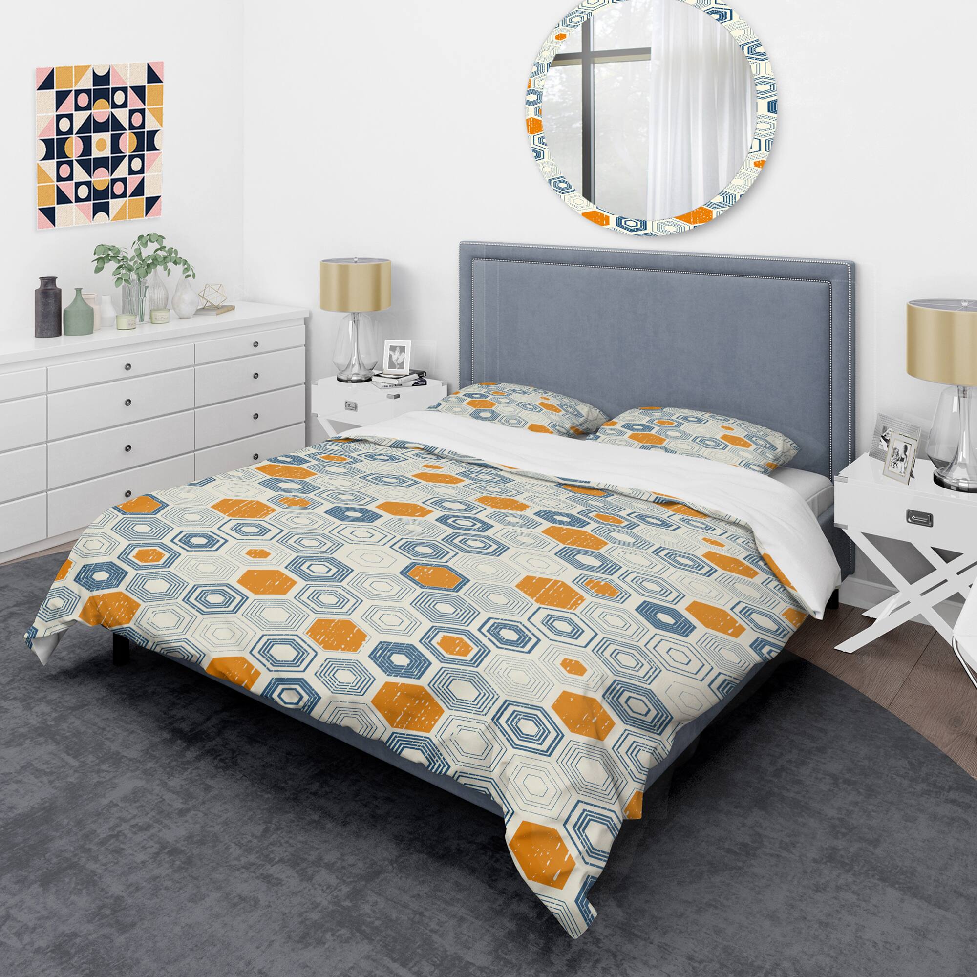 Designart 'Retro Hexagon Pattern IX' Mid-Century Duvet Cover Set