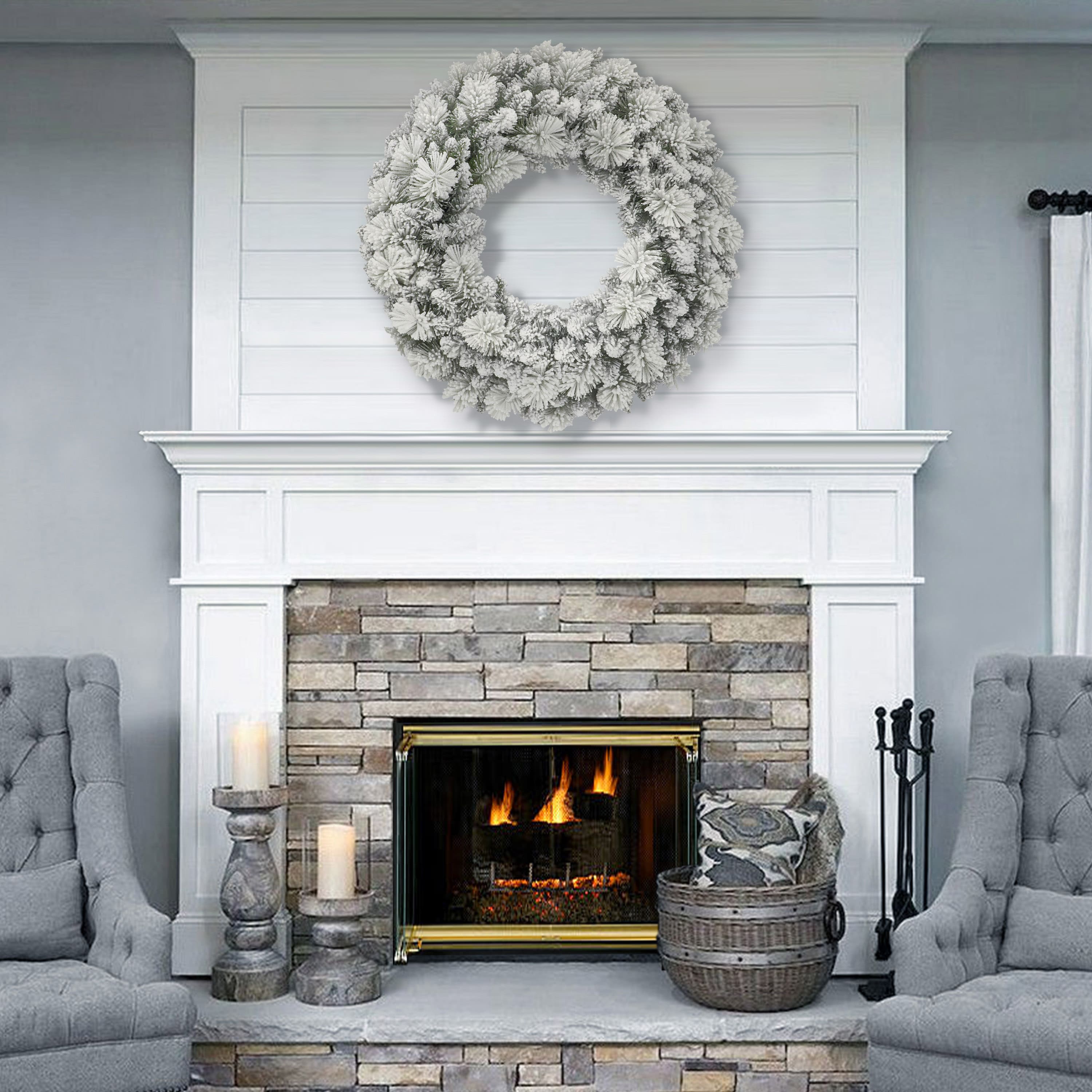 32&#x22; Flocked Spruce Wreath