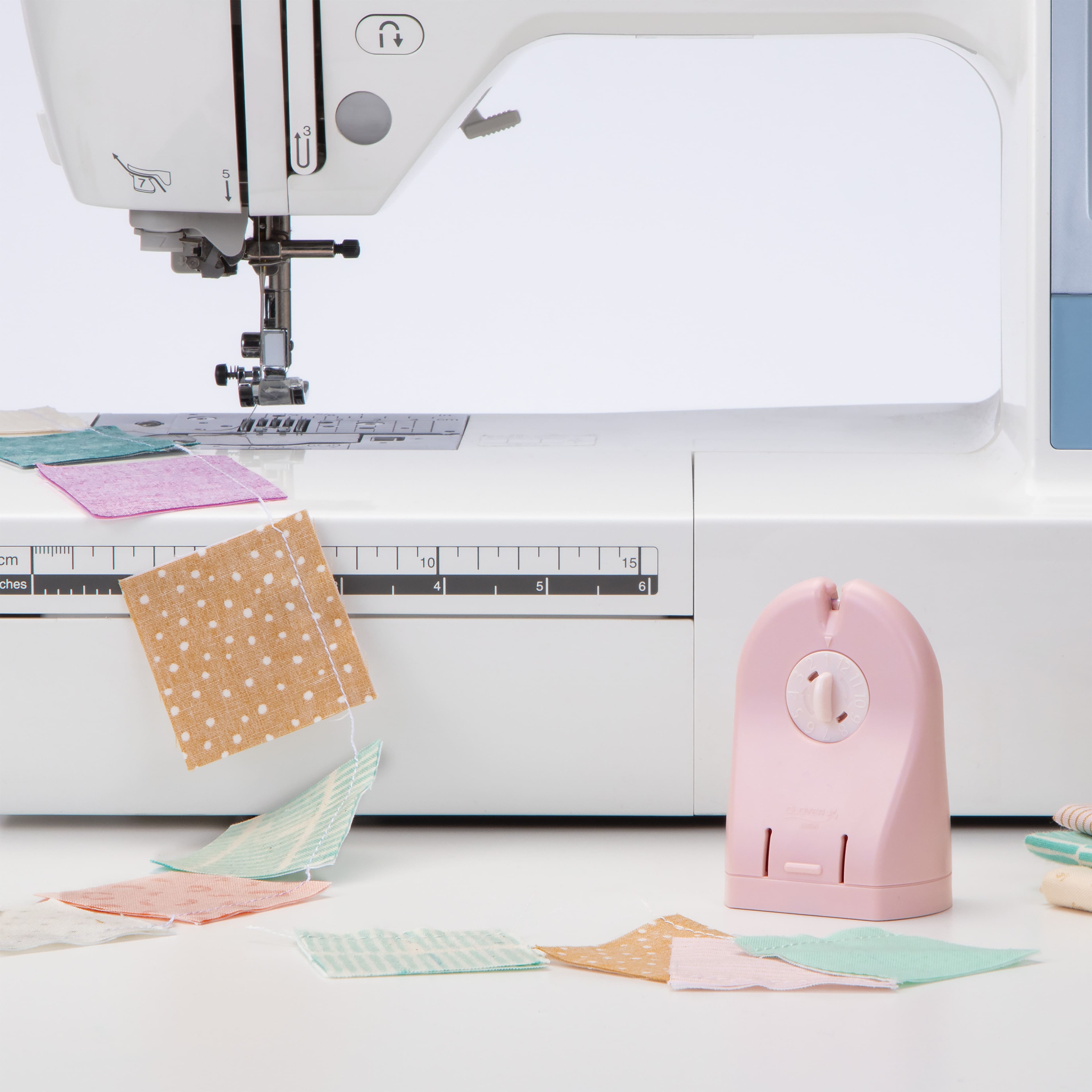 Clover &#x22;Quick Cut&#x22; Thread Cutter