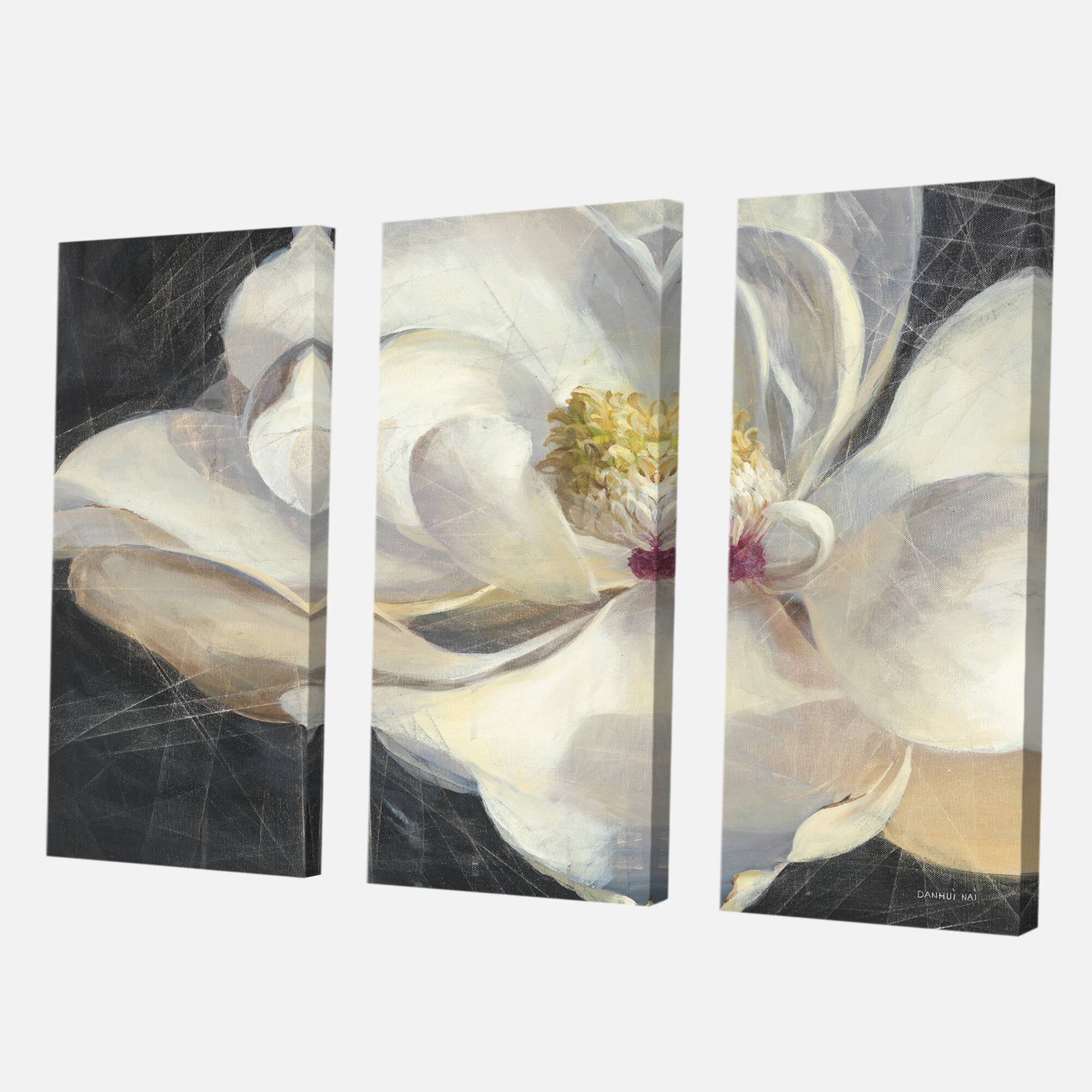 Designart - Vivid White Magnolia IV - Shabby Chic Premium Canvas Wall Art