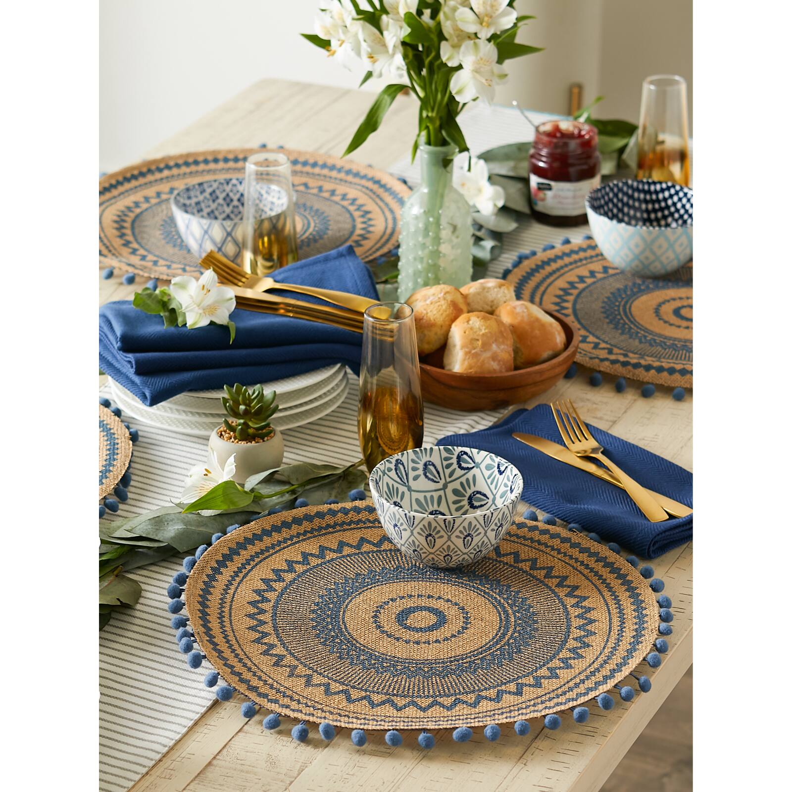 French Blue Aztec Print On Natural Round Jute Placemat (Set of 6)